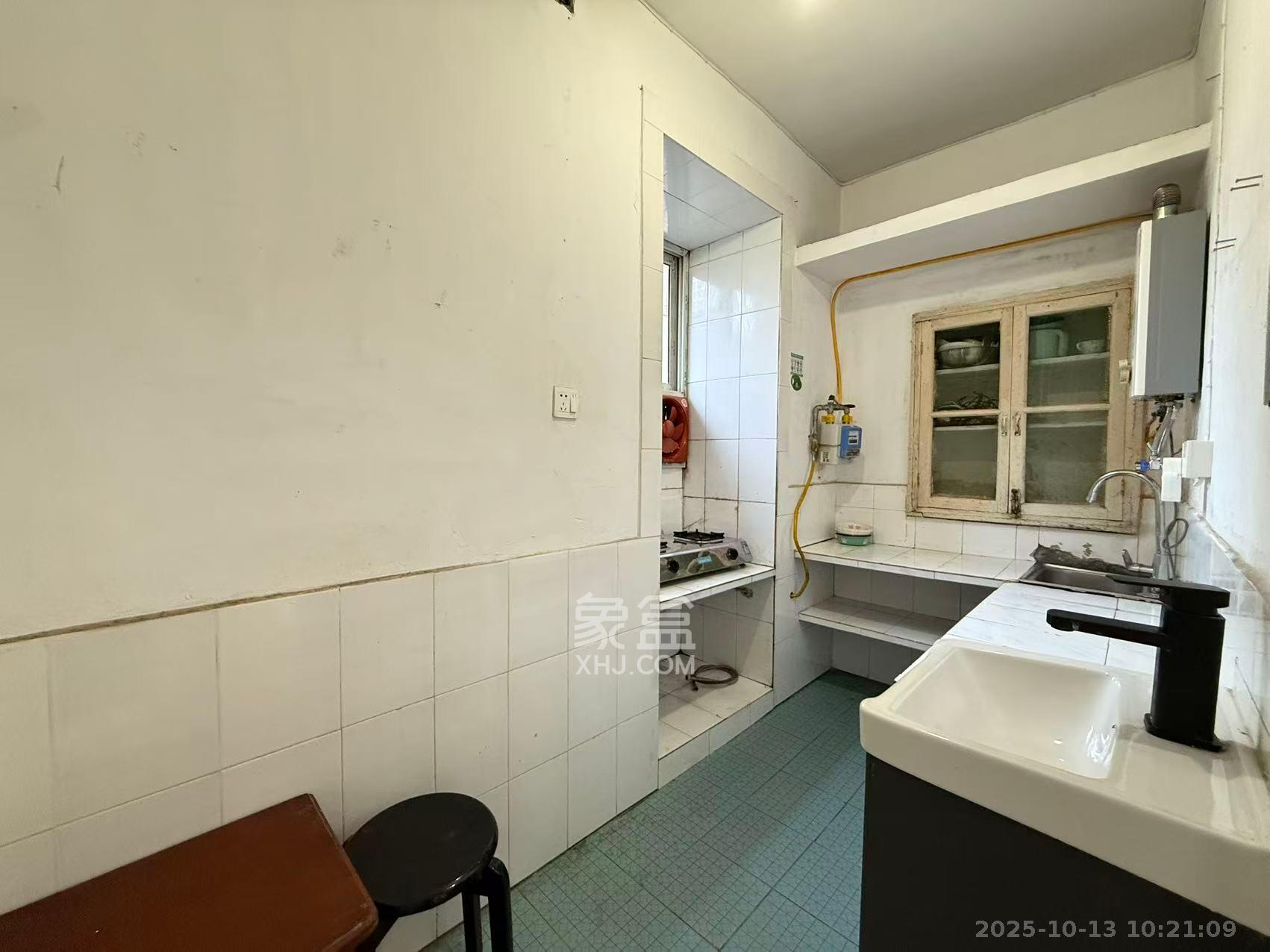 左家塘印刷厂宿舍（人印宿舍）  1室0厅0卫    1300.0元/月室内图