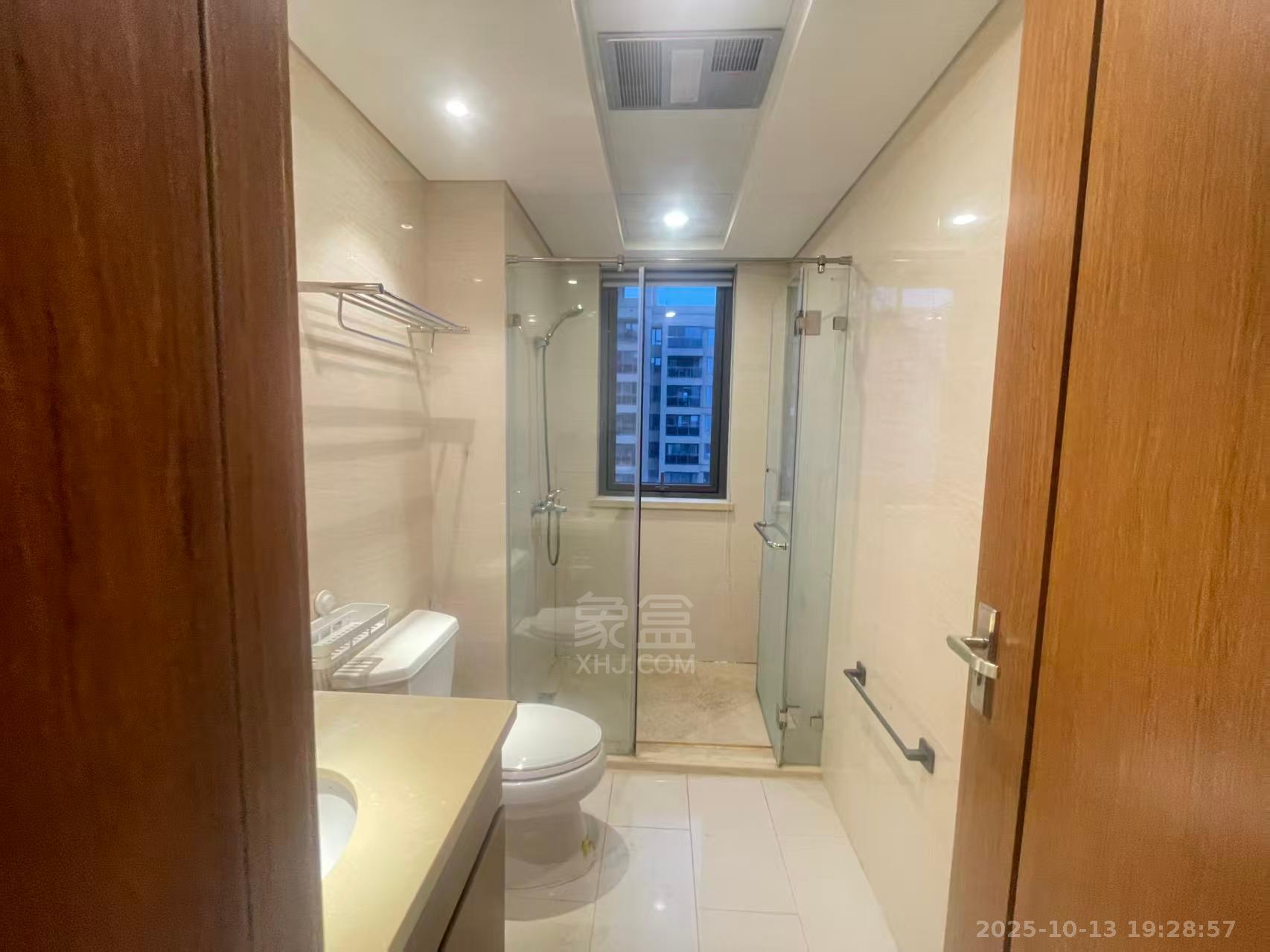 晋合湘水湾四期 3室2厅2卫 3000.0元/月 晋合湘水湾四期 3室2厅2卫 3000.0元/月小区图