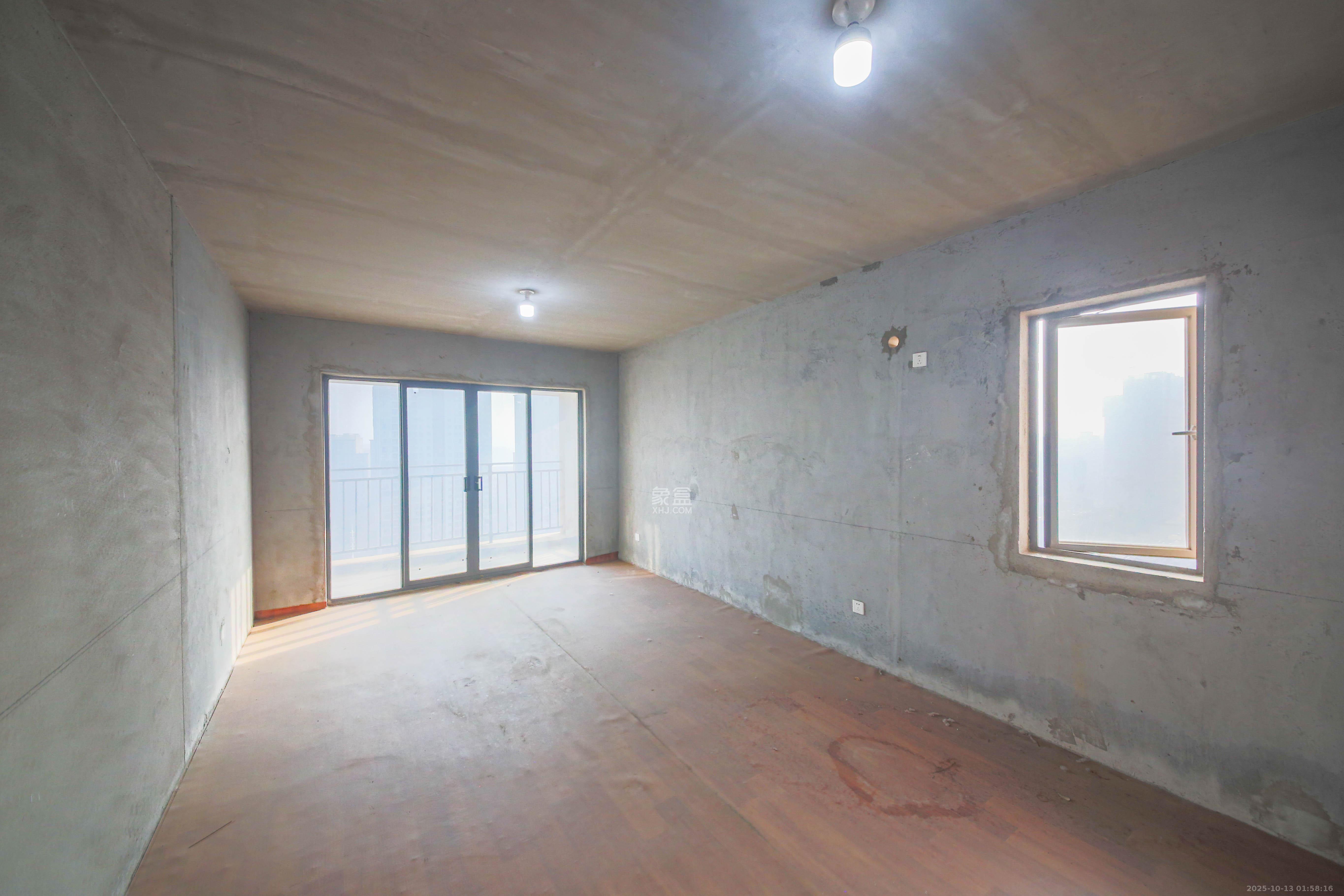 兴隆景苑  3室2厅2卫    130.0万卧室