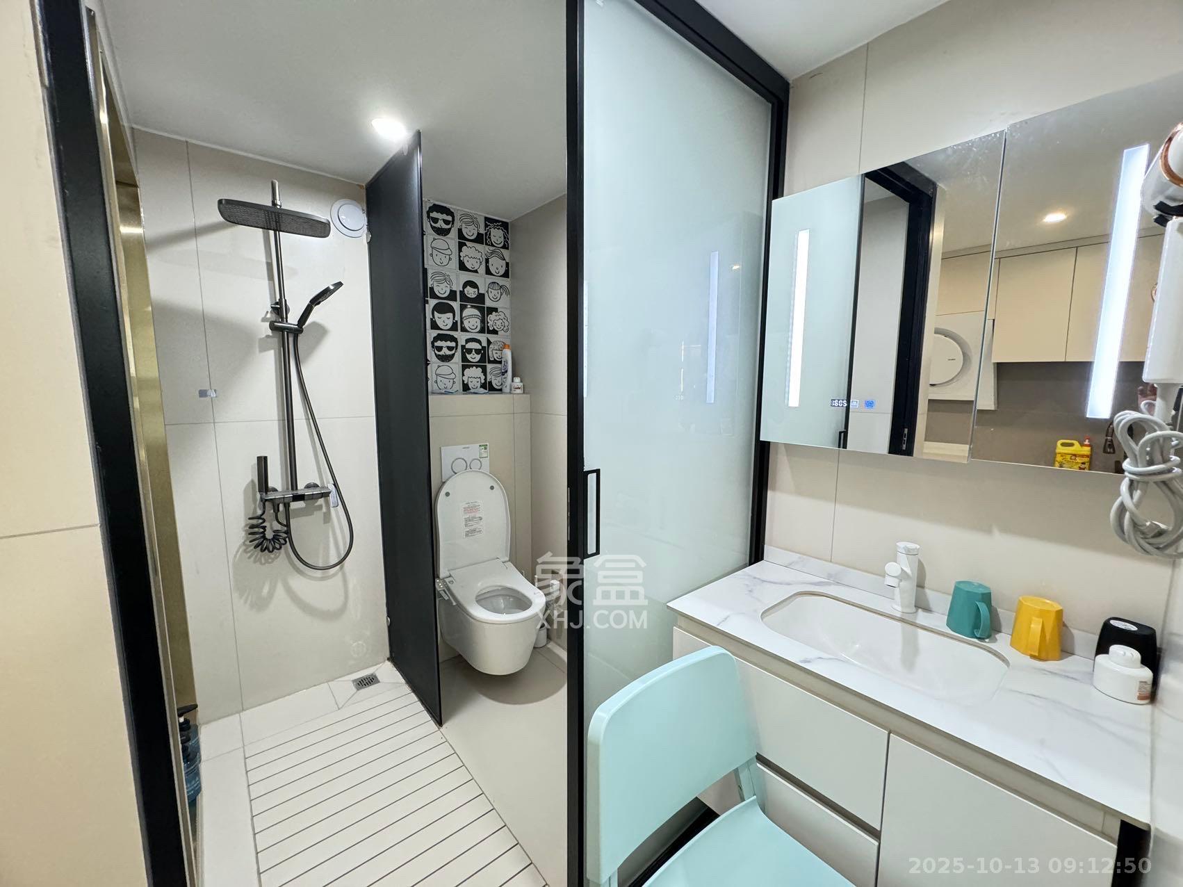 保利天禧EF区  2室1厅1卫    3000.0元/月室内图