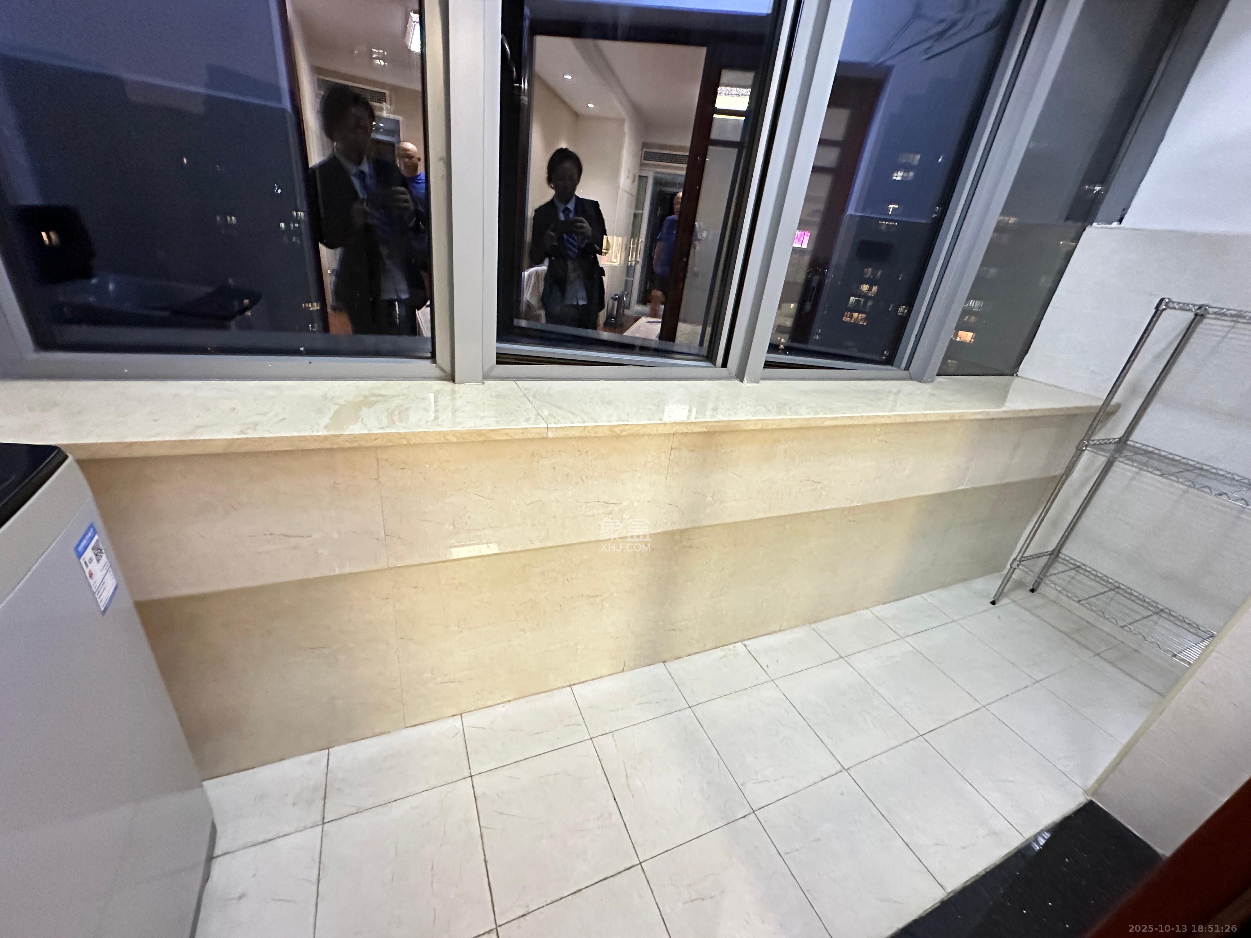 保利国际广场 1室1厅1卫 2300.0元/月 保利国际广场 1室1厅1卫 2300.0元/月室内图