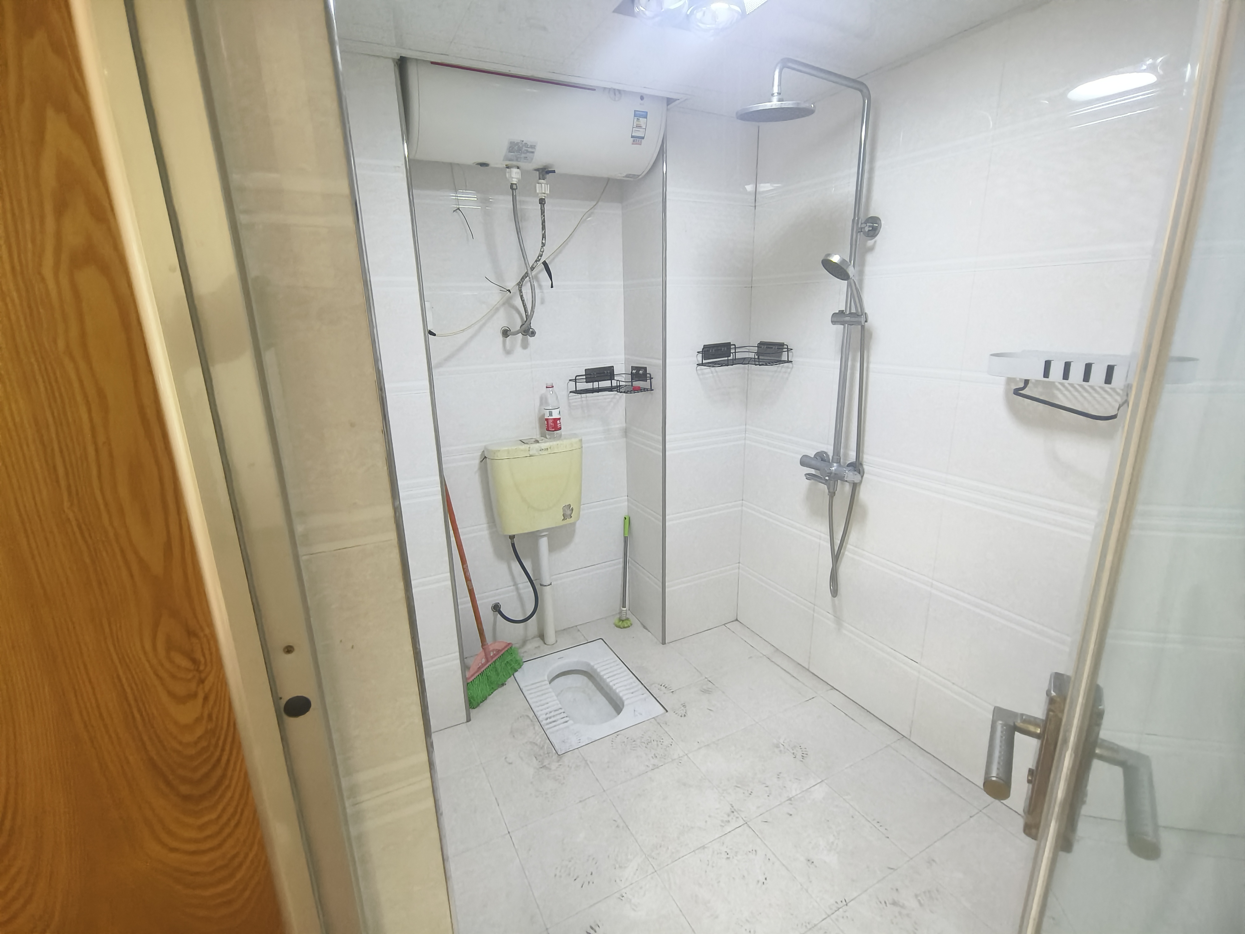 名仕华府  1室1厅1卫    800.0元/月室内图