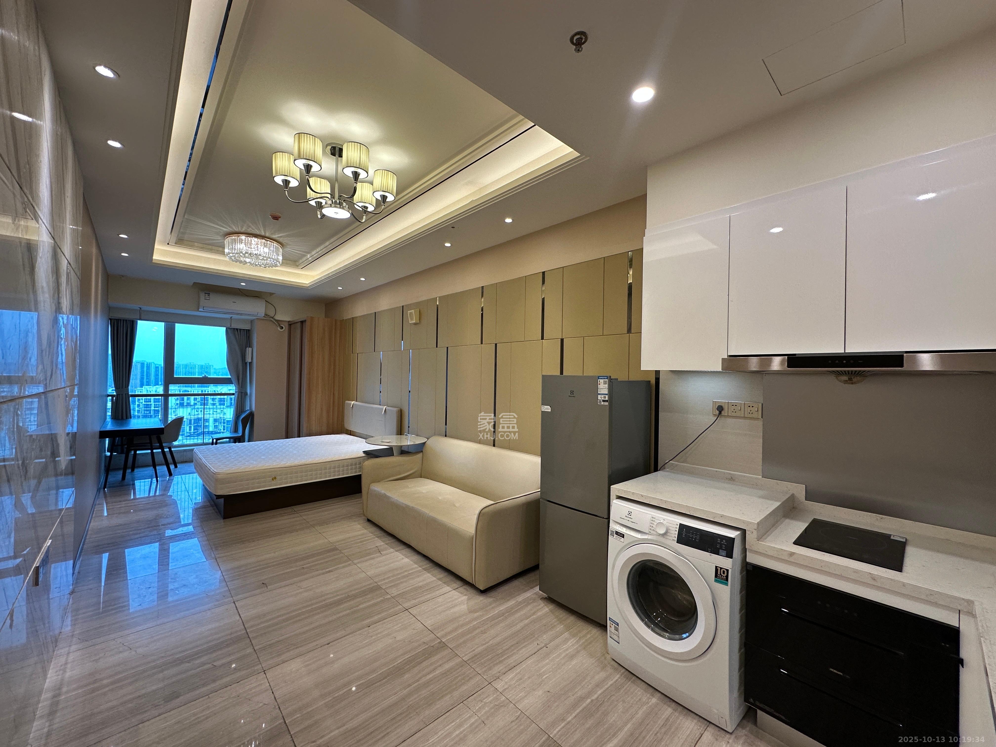 恒大誉府（融誉商业中心）  1室1厅1卫    1700.0元/月室内图