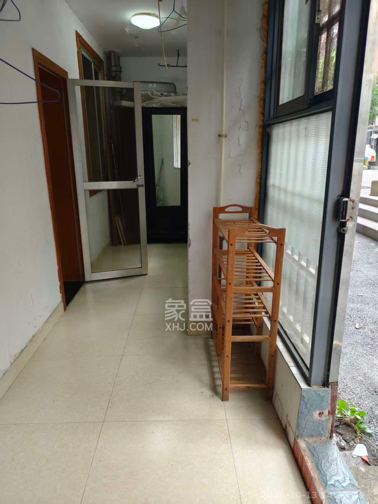 桂花二村  2室1厅1卫    1500.0元/月 桂花二村  2室1厅1卫    1500.0元/月室内图