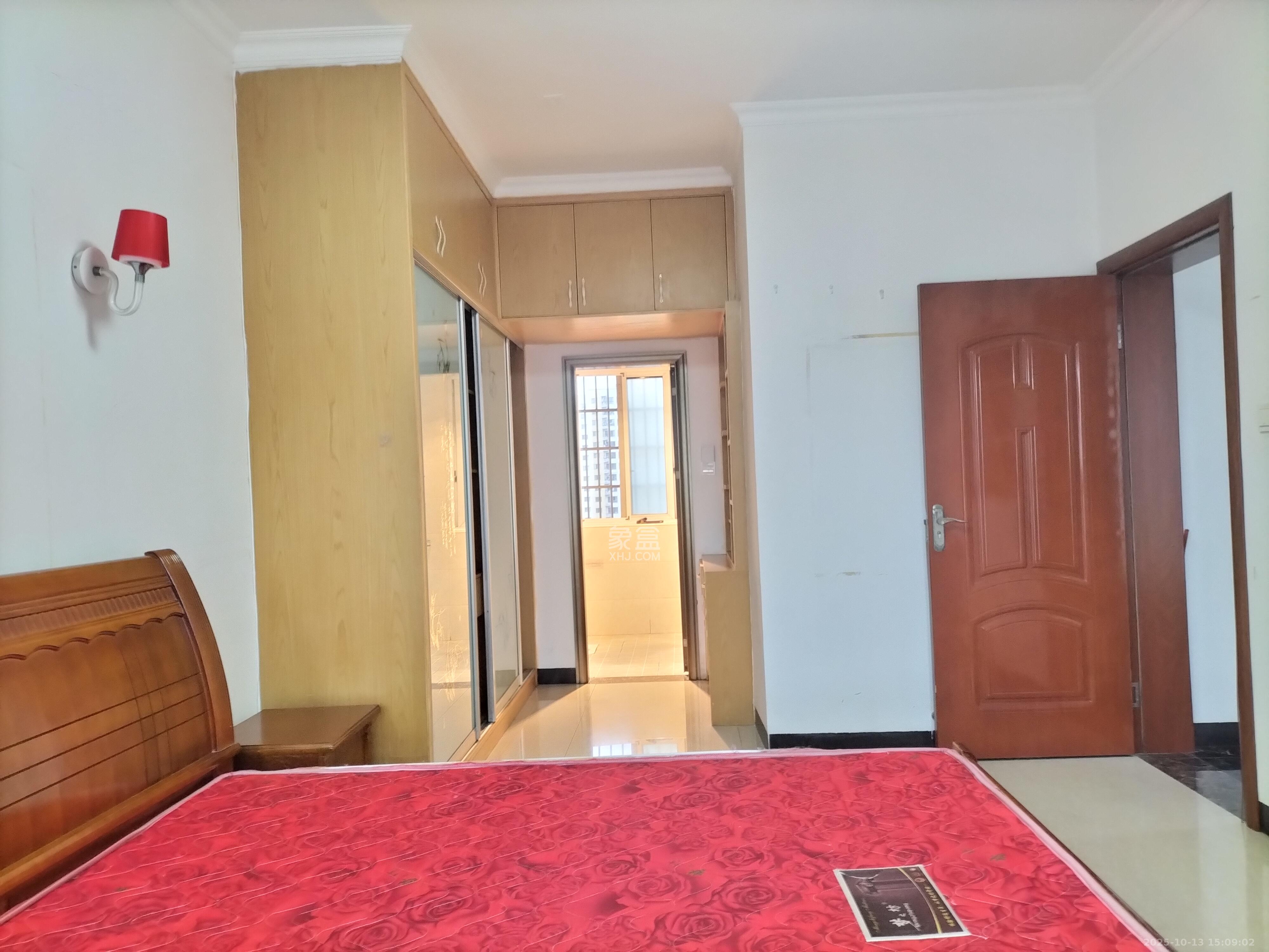 家和苑（原梅溪湖保障性住房一期）  3室2厅2卫    2600.0元/月室内图