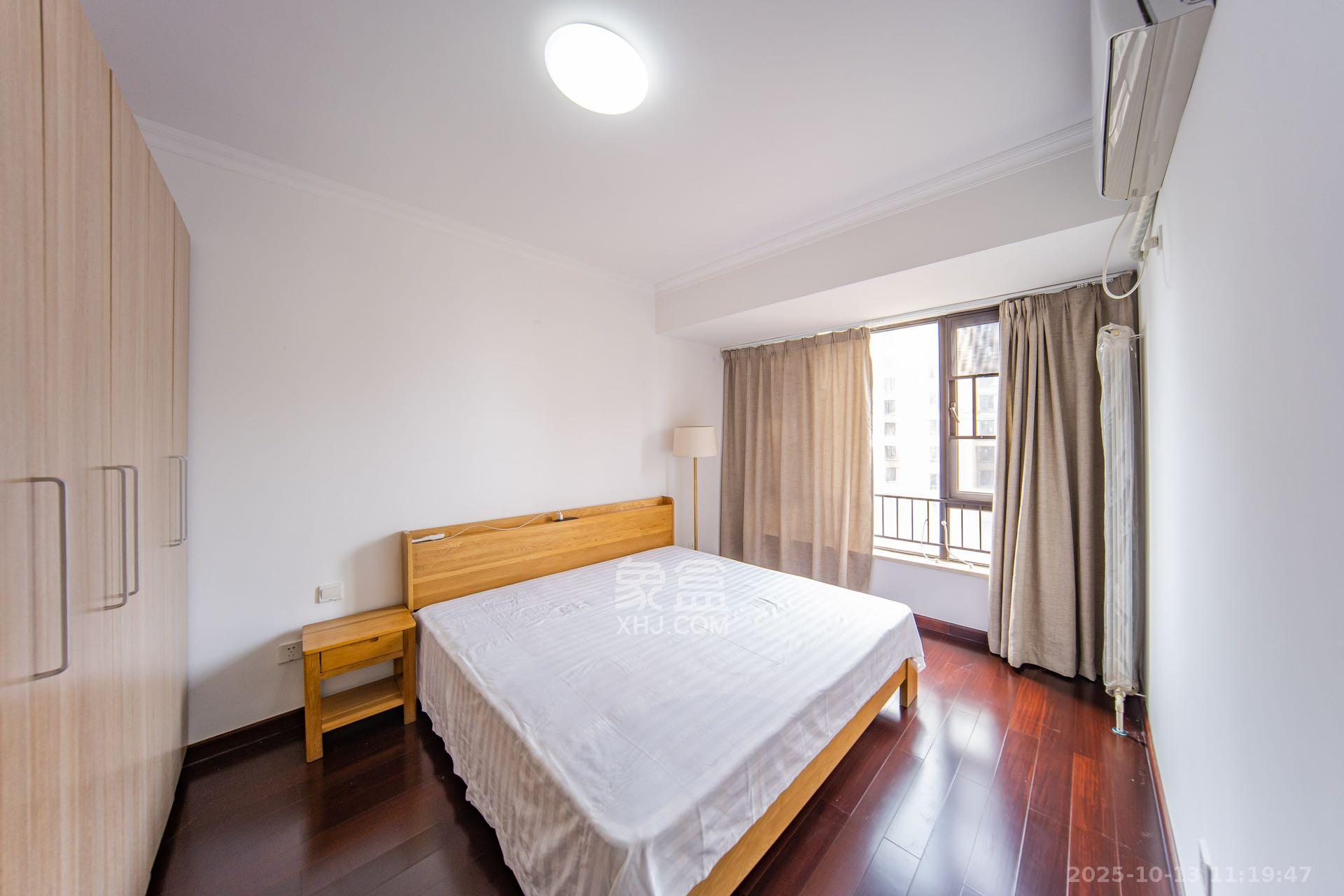 中海国际一期  3室2厅1卫    2000.0元/月室内图