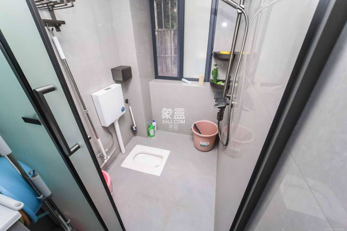 马王堆疗养院单位房 2室2厅1卫 76.8万 马王堆疗养院单位房 2室2厅1卫 76.8万卫生间