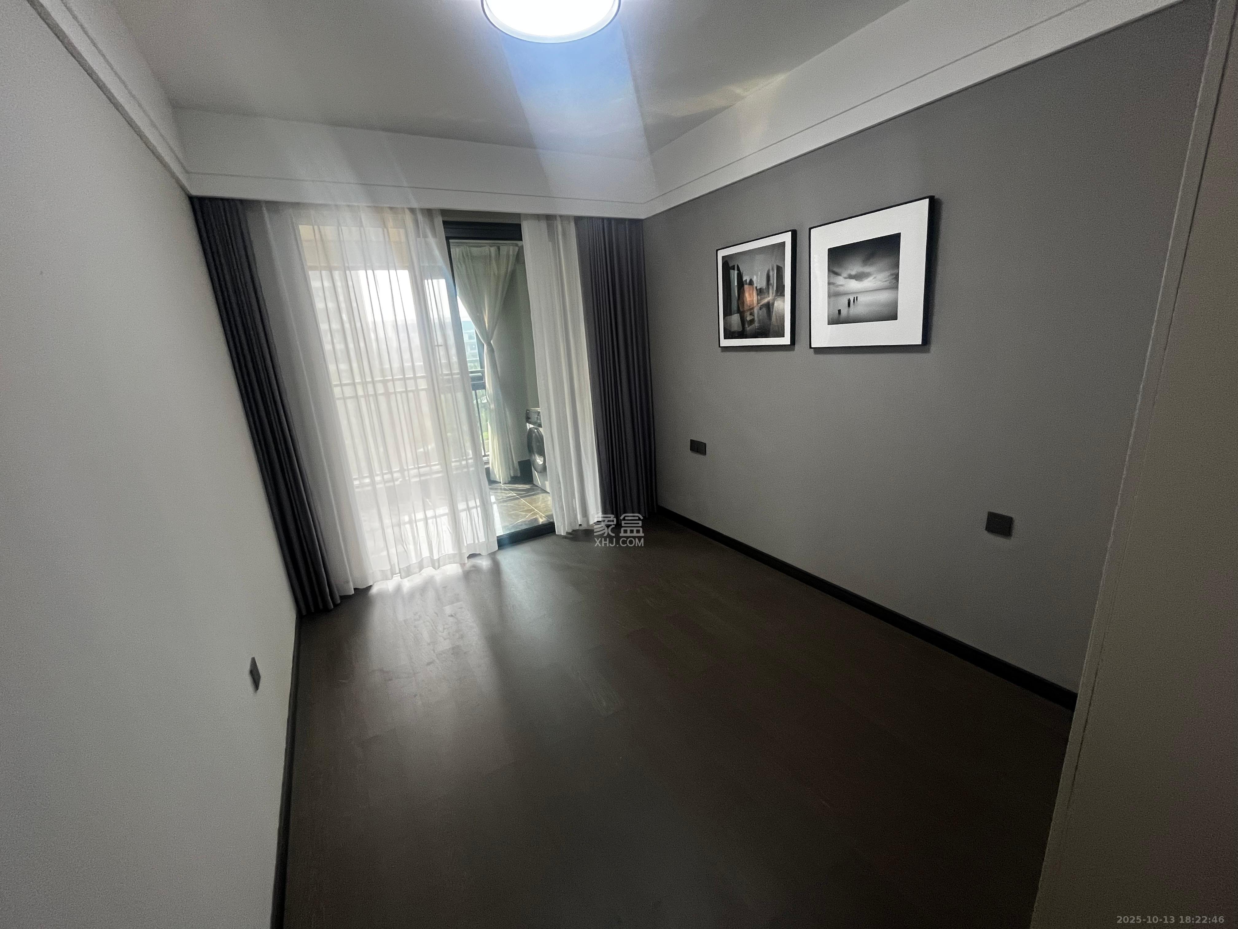 绿地麓云国际 1室0厅0卫 6000.0元/月 绿地麓云国际 1室0厅0卫 6000.0元/月室内图