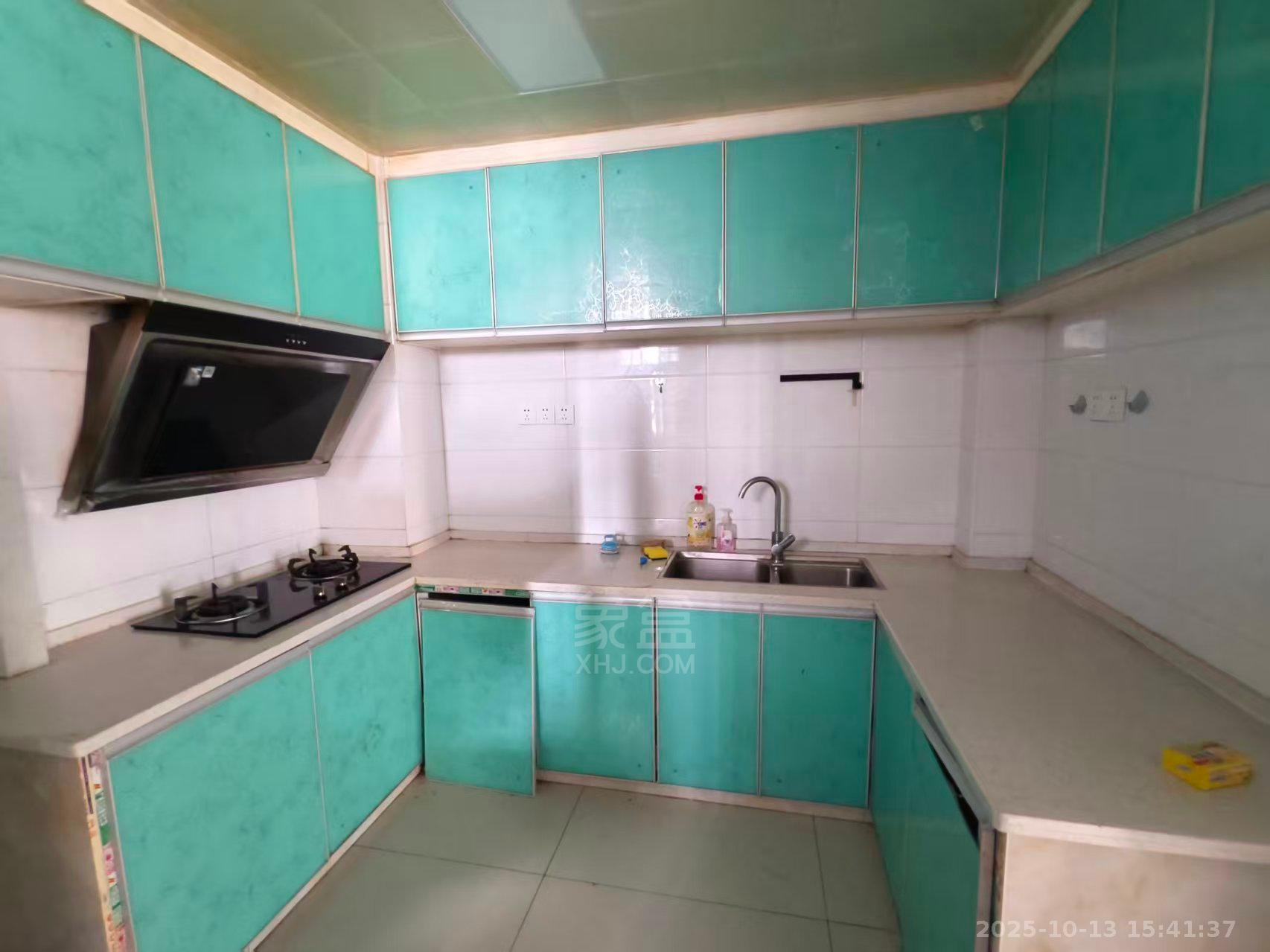 圣华名城建设北路110号 3室2厅1卫 1300.0元/月 圣华名城建设北路110号 3室2厅1卫 1300.0元/月室内图