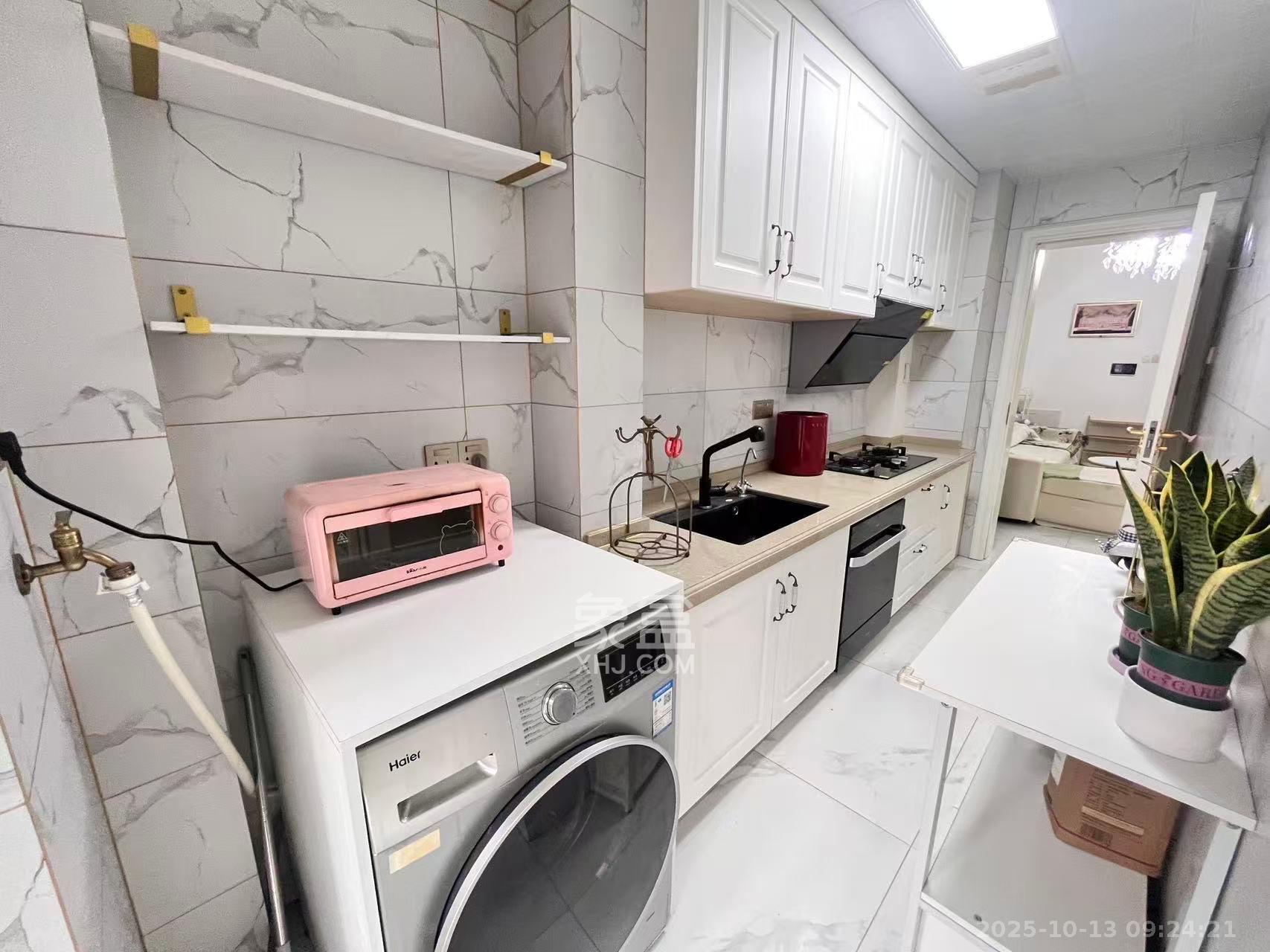 恒基凯旋门三期  2室1厅1卫    2200.0元/月室内图