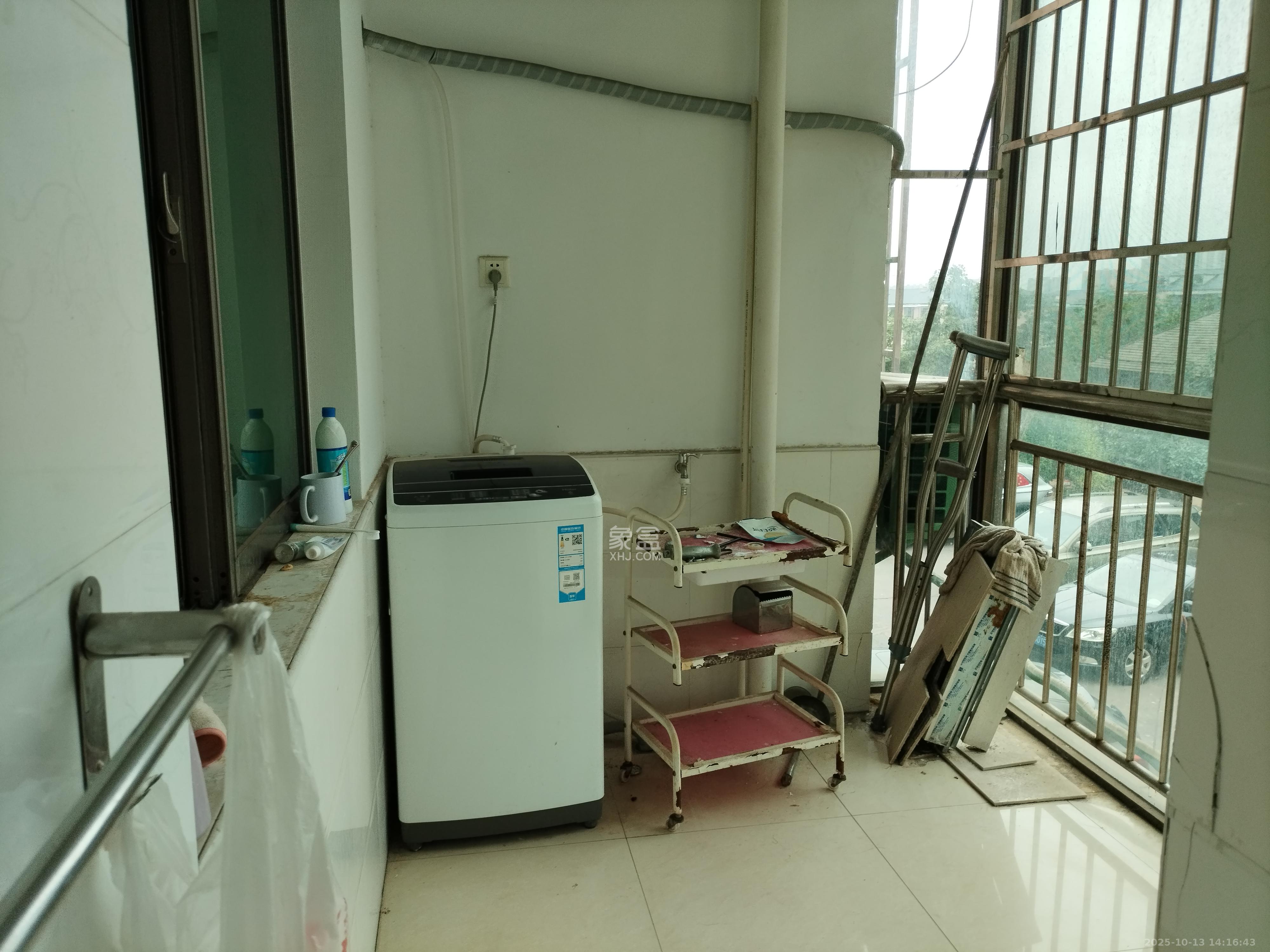 华美佳园(鄱阳佳园) 3室2厅2卫 1600.0元/月 华美佳园(鄱阳佳园) 3室2厅2卫 1600.0元/月室内图