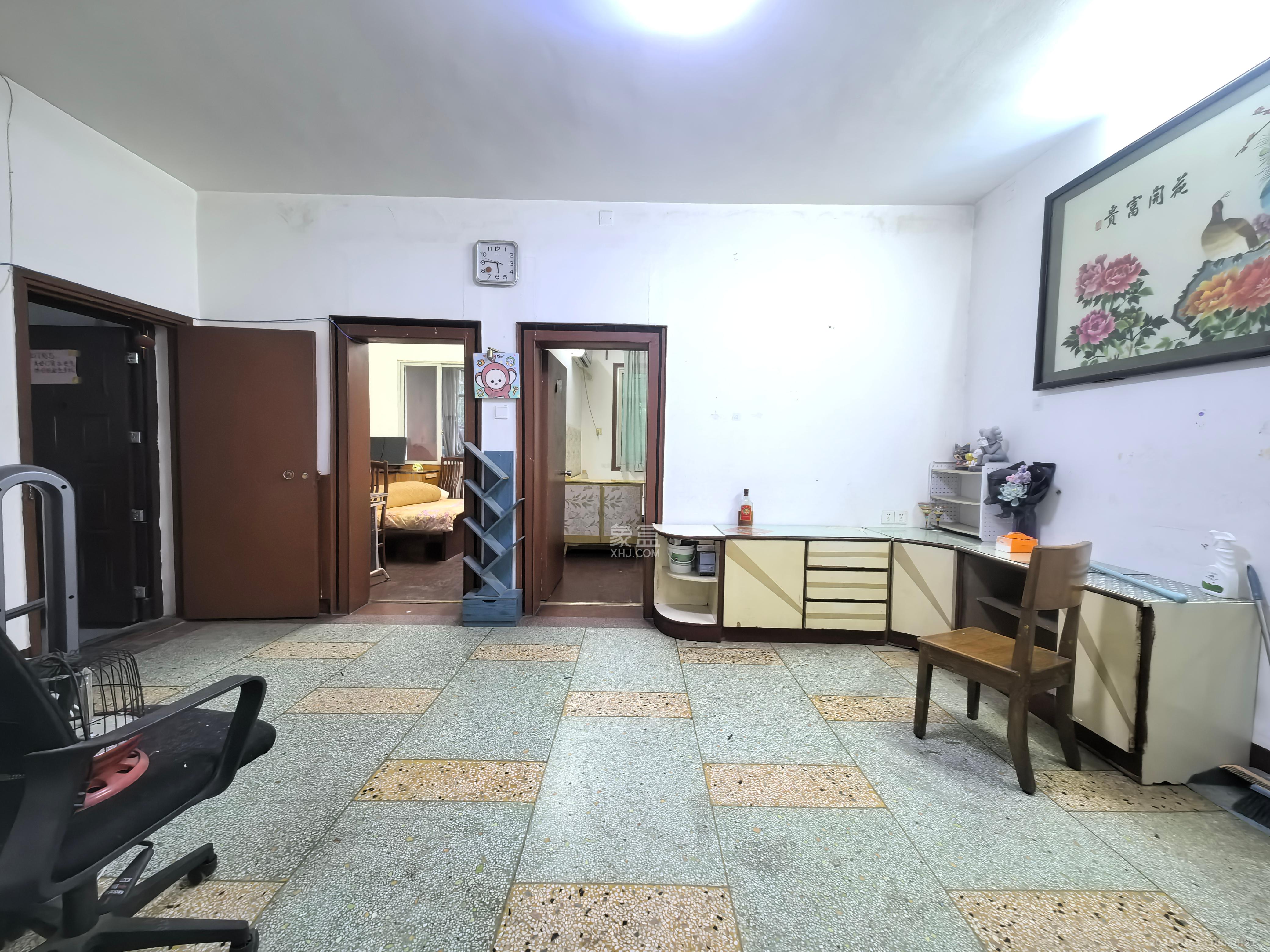 东风二村社区房 2室1厅1卫 1600.0元/月 东风二村社区房 2室1厅1卫 1600.0元/月室内图