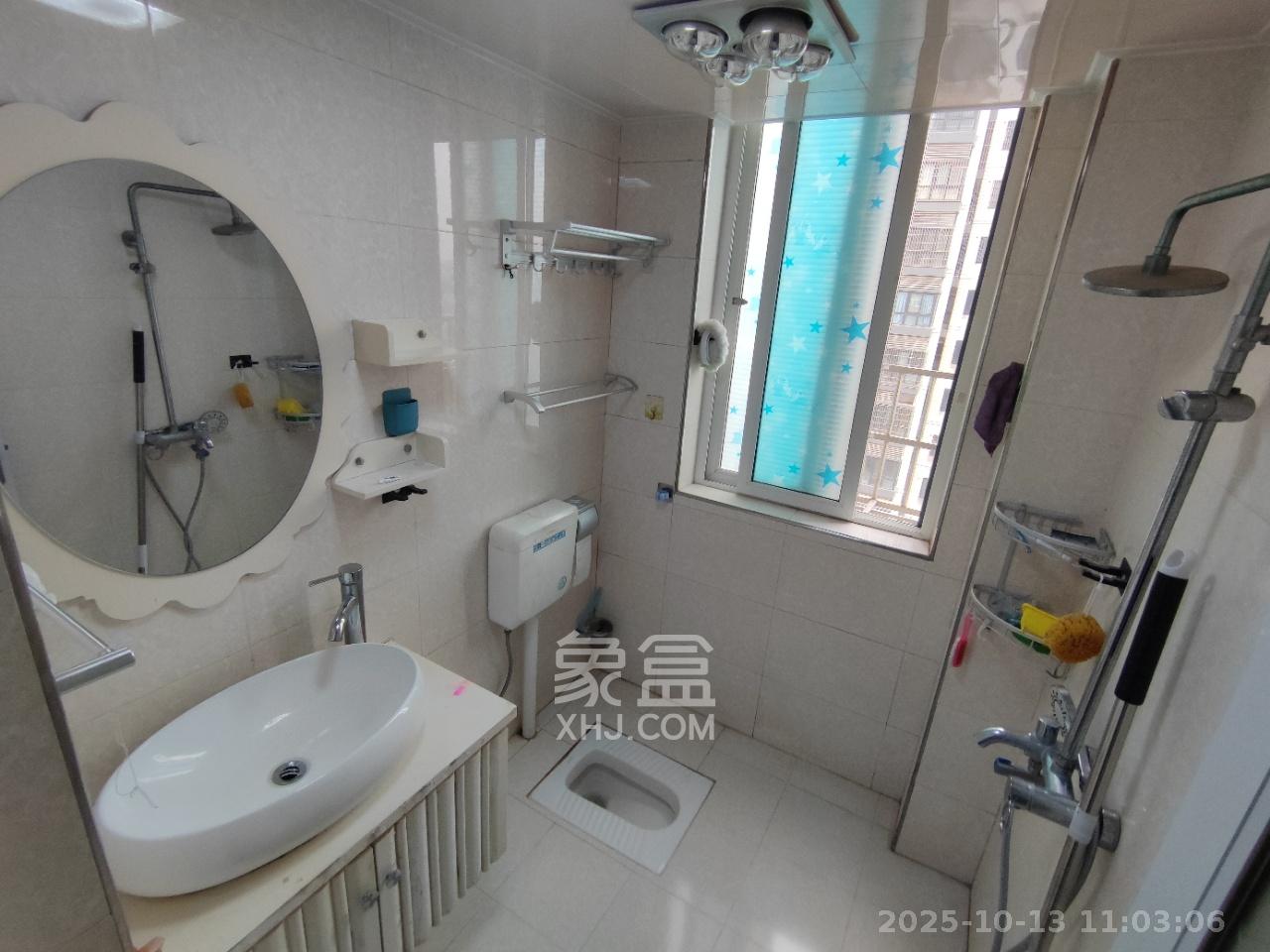 汀湘十里  2室2厅1卫    1800.0元/月 汀湘十里  2室2厅1卫    1800.0元/月室内图