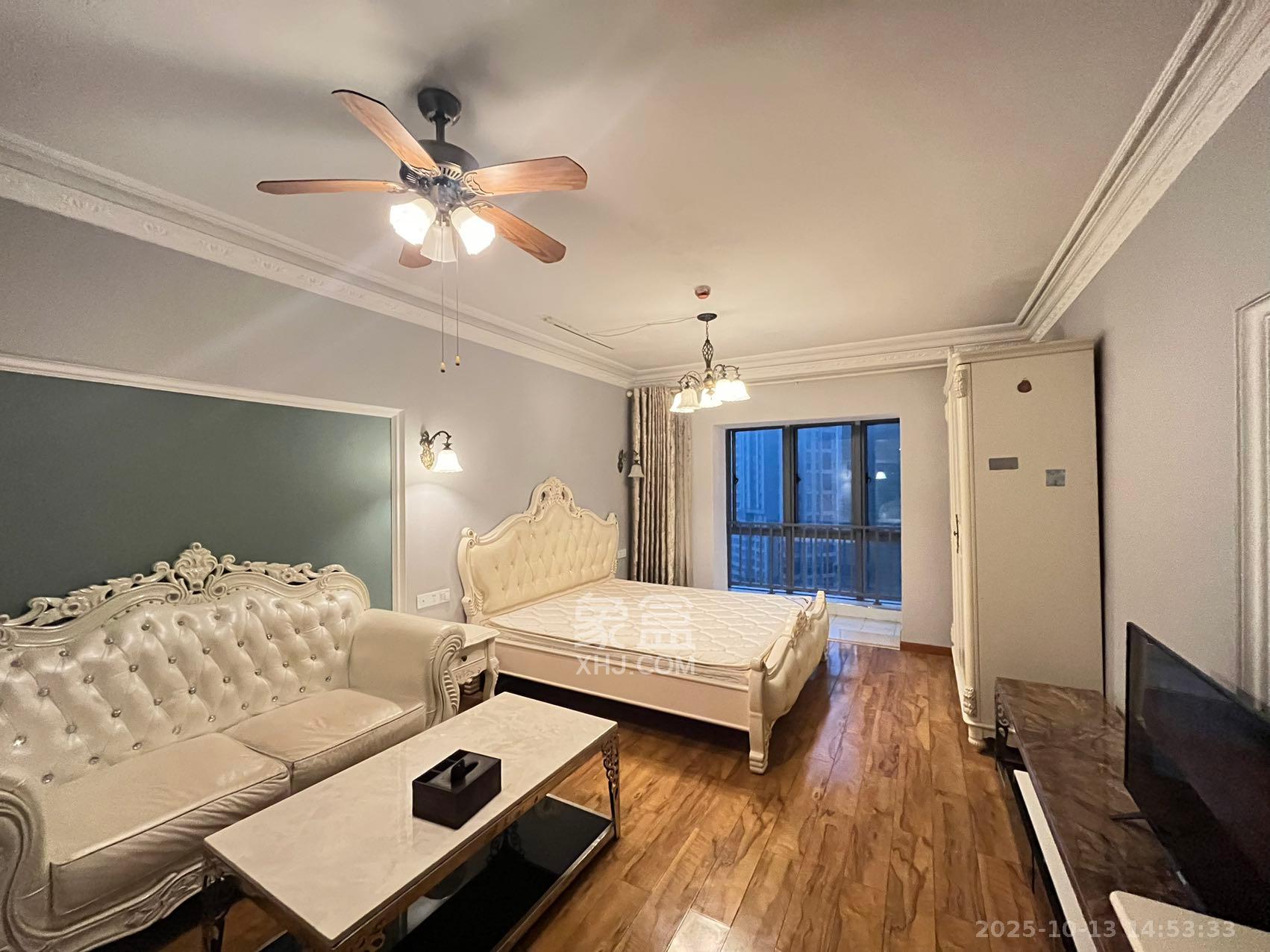 保利国际广场 1室1厅1卫 1900.0元/月 保利国际广场 1室1厅1卫 1900.0元/月室内图