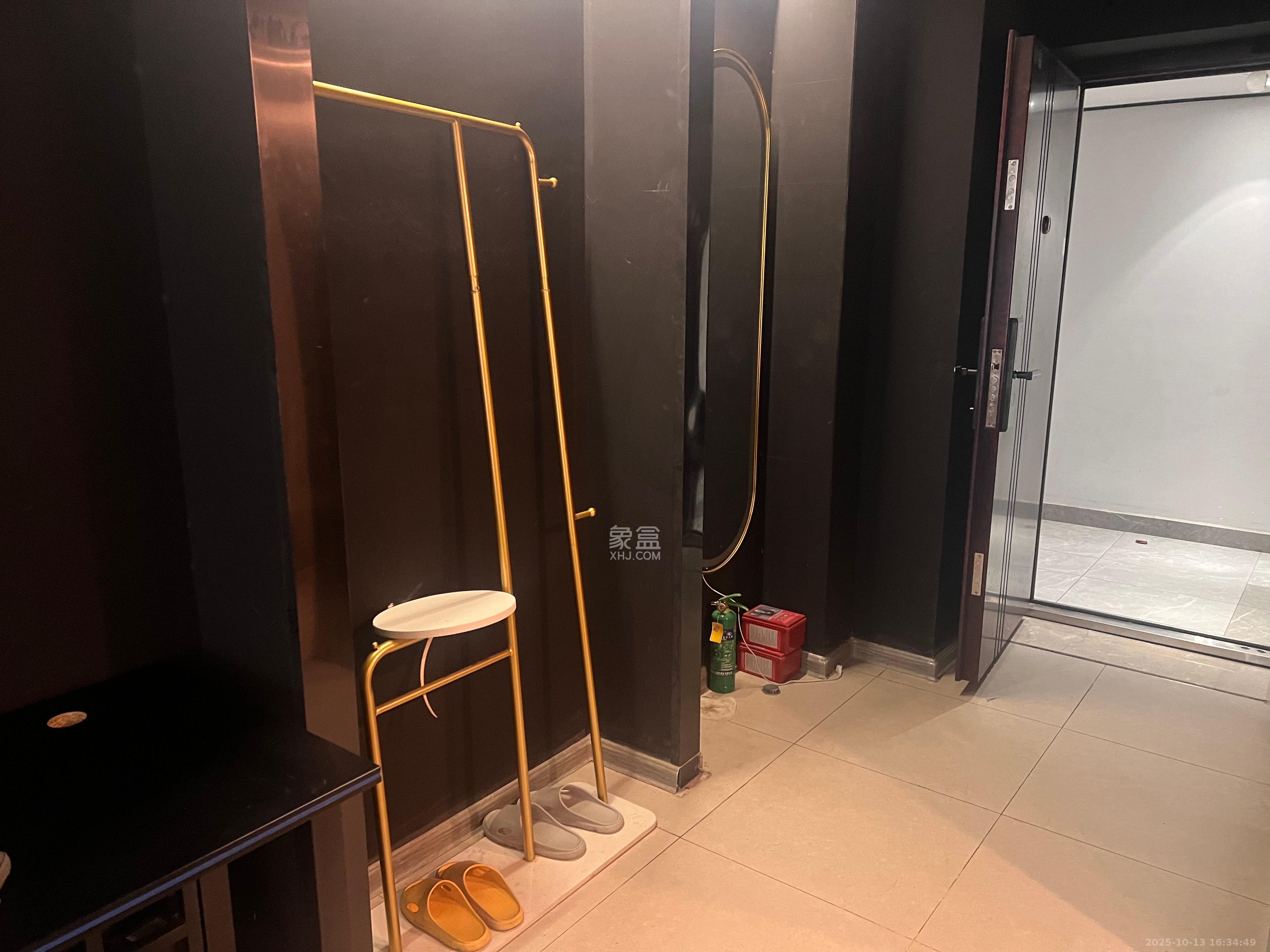 阳光城檀悦  1室0厅0卫    2200.0元/月室内图