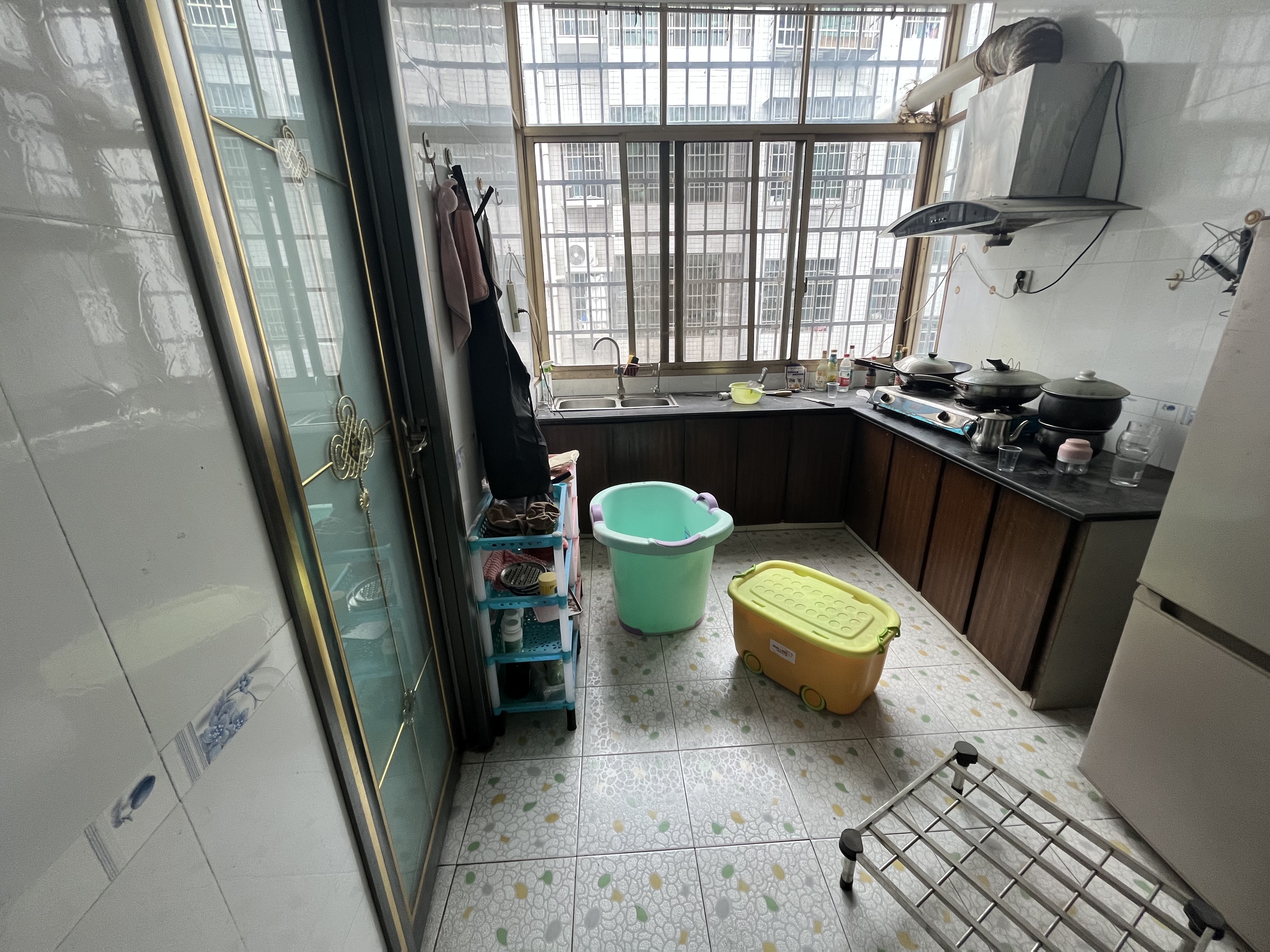 罗家小区西区 1室1厅1卫 400.0元/月 罗家小区西区 1室1厅1卫 400.0元/月室内图