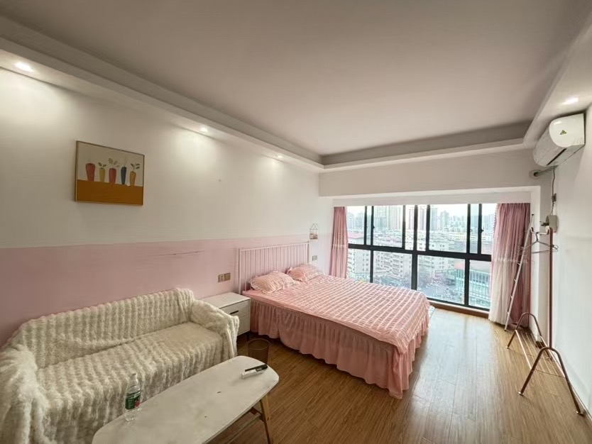 金钟大雁城  1室1厅1卫    1500.0元/月 金钟大雁城  1室1厅1卫    1500.0元/月室内图