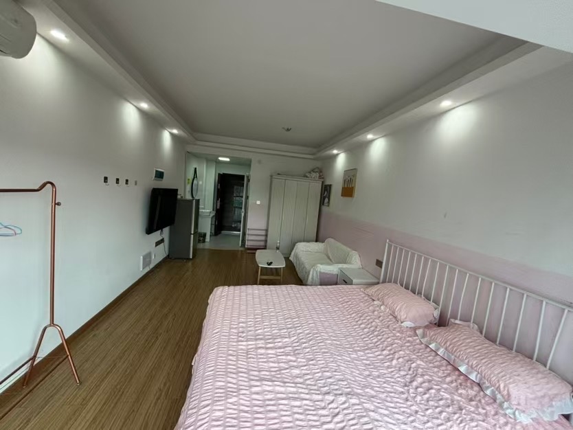 金钟大雁城  1室1厅1卫    1500.0元/月 金钟大雁城  1室1厅1卫    1500.0元/月室内图