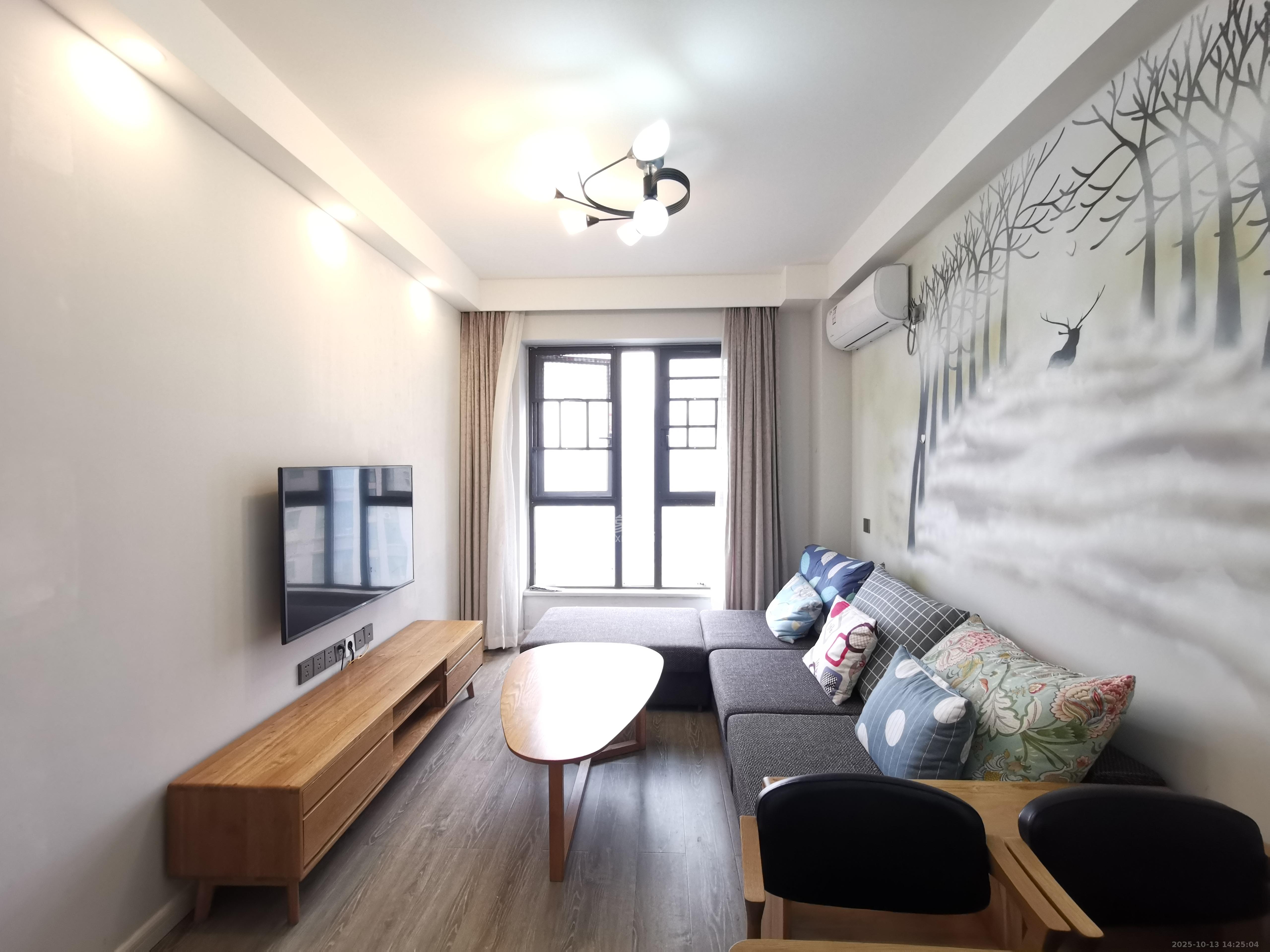 合能洋湖公馆  1室1厅1卫    2000.0元/月 合能洋湖公馆  1室1厅1卫    2000.0元/月