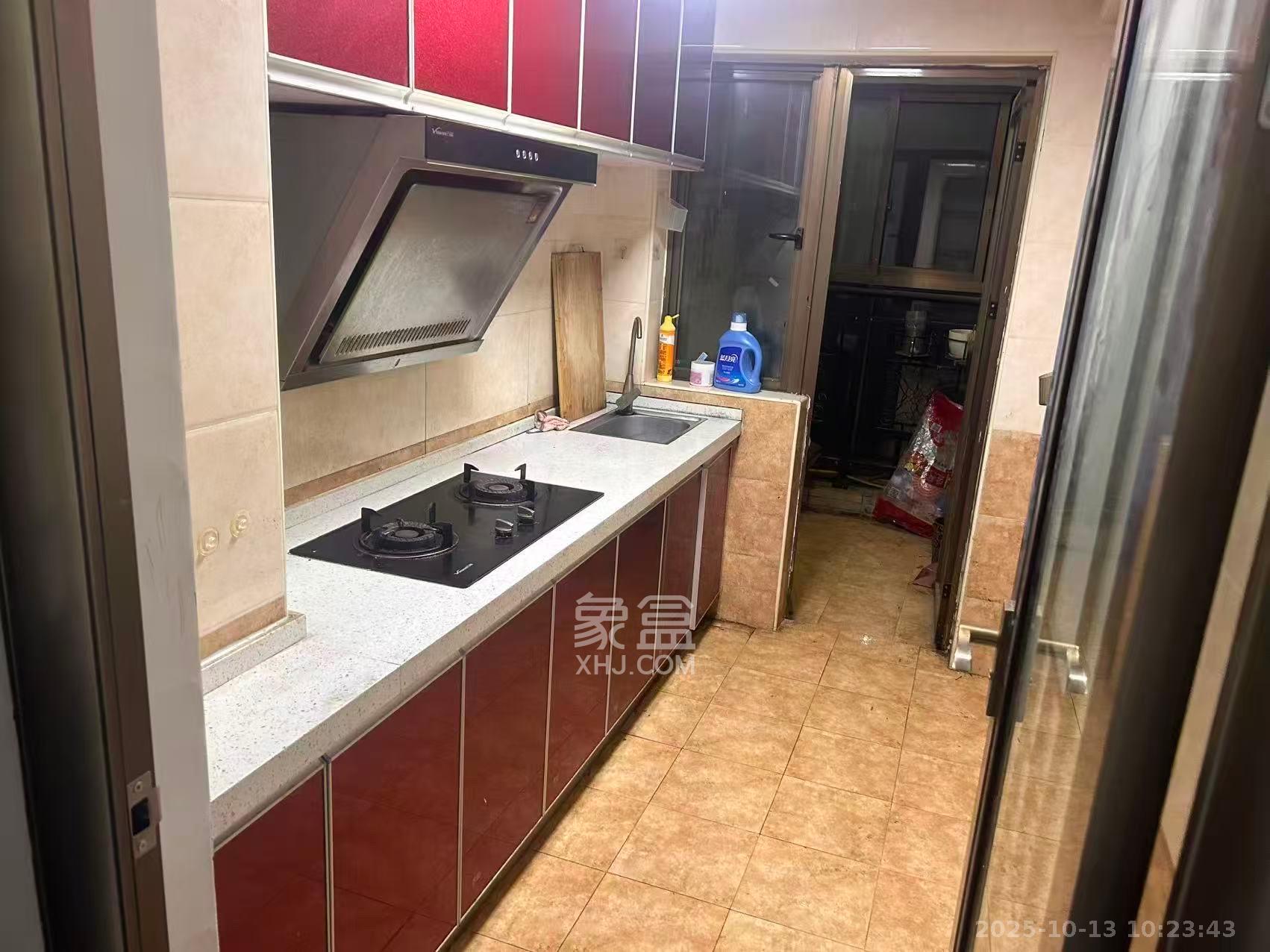 江山帝景哈佛  3室2厅1卫    1800.0元/月室内图