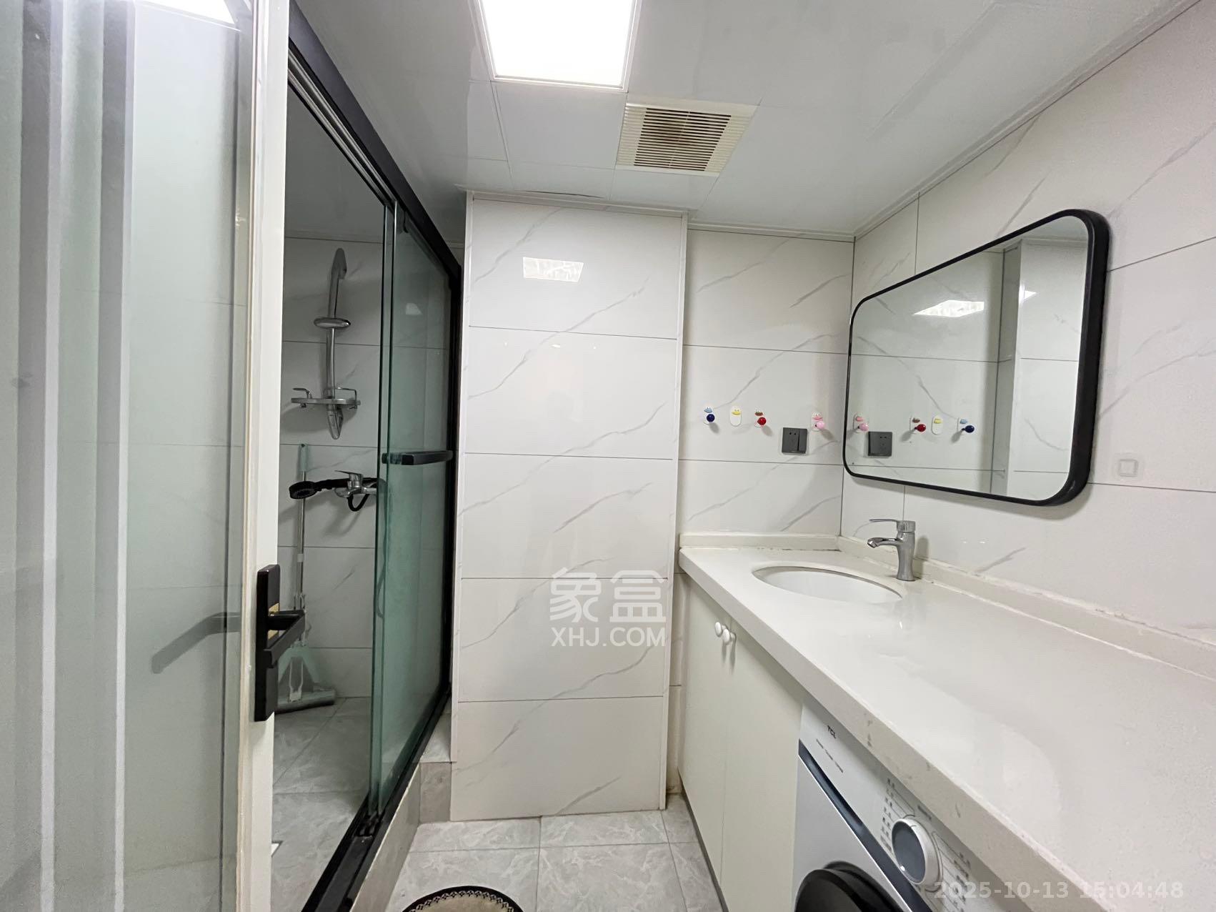 荣盛花语书苑  2室1厅1卫    2300.0元/月室内图