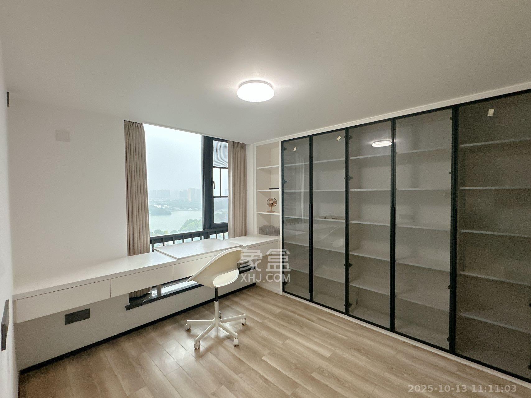 藏珑湖上公馆  1室0厅0卫    4500.0元/月室内图