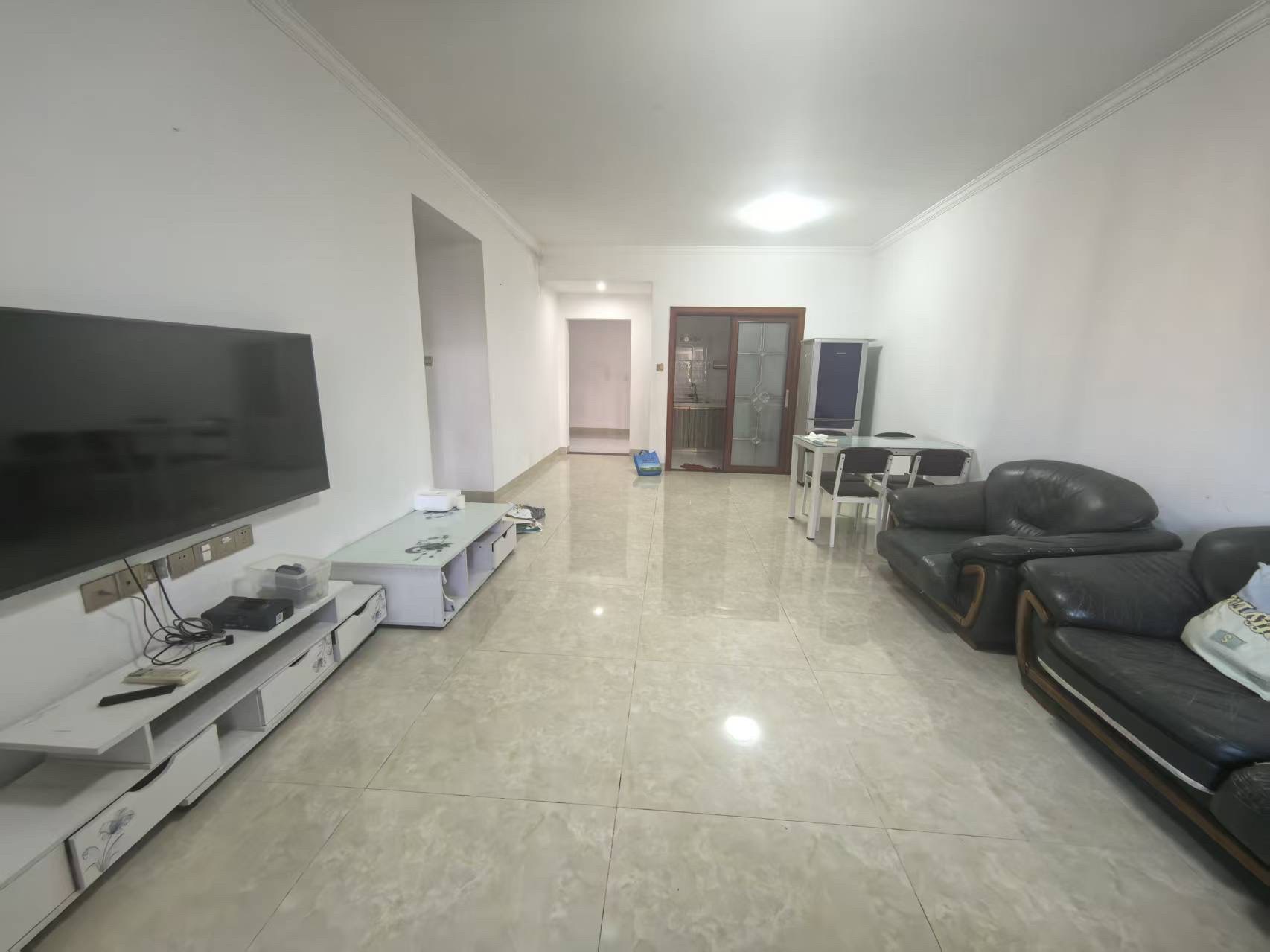 和风江岸 3室2厅1卫 3200.0元/月 和风江岸 3室2厅1卫 3200.0元/月室内图