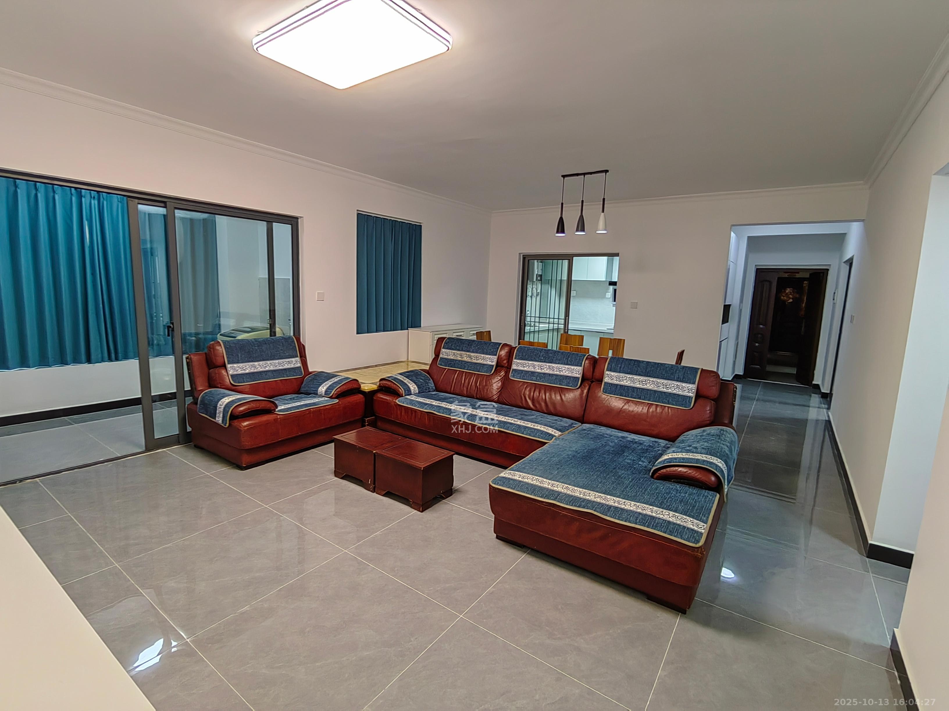 五矿紫湖香醍  4室2厅1卫    2700.0元/月室内图