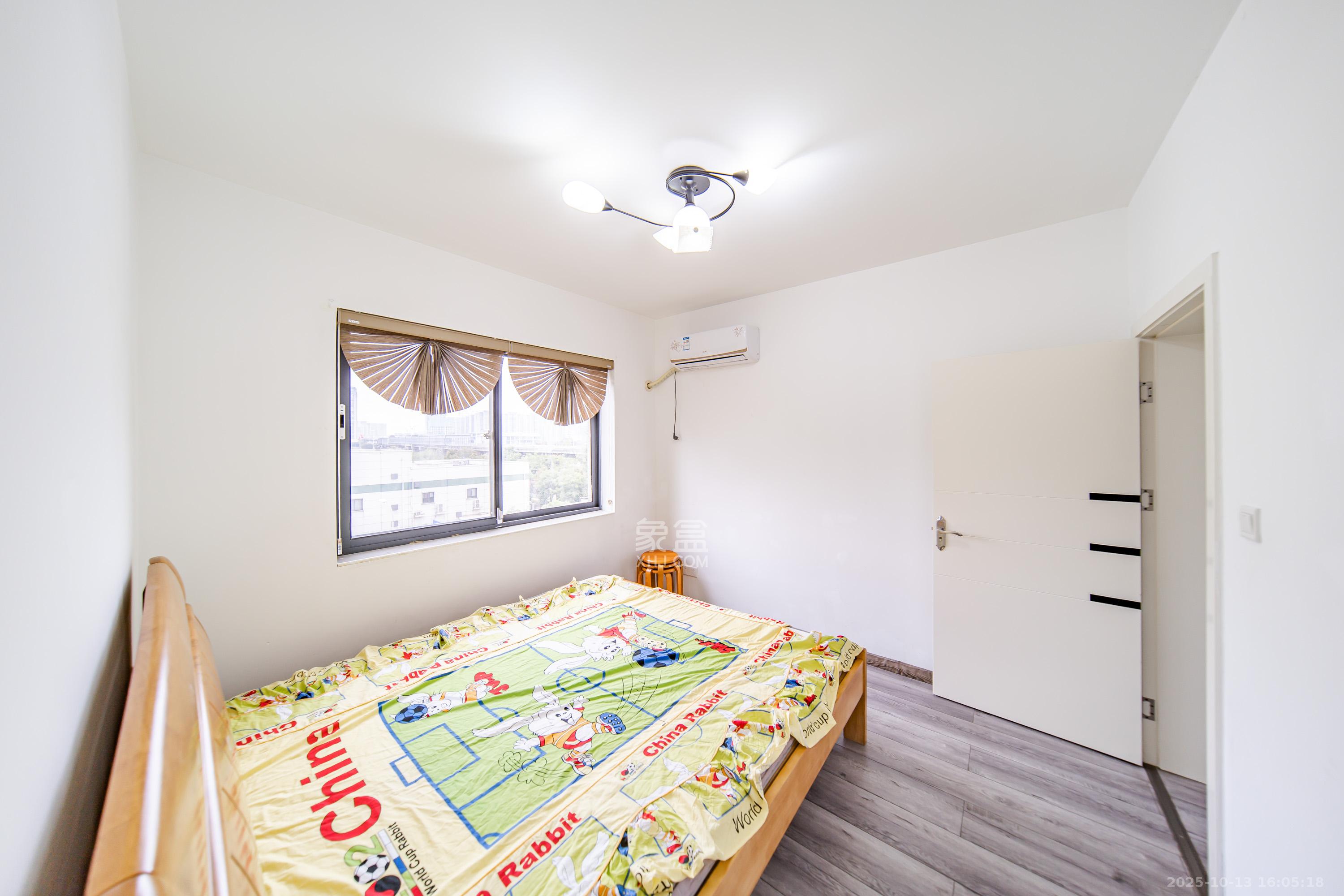 和顺洋湖壹号  3室2厅2卫    86.0万 和顺洋湖壹号  3室2厅2卫    86.0万卧室