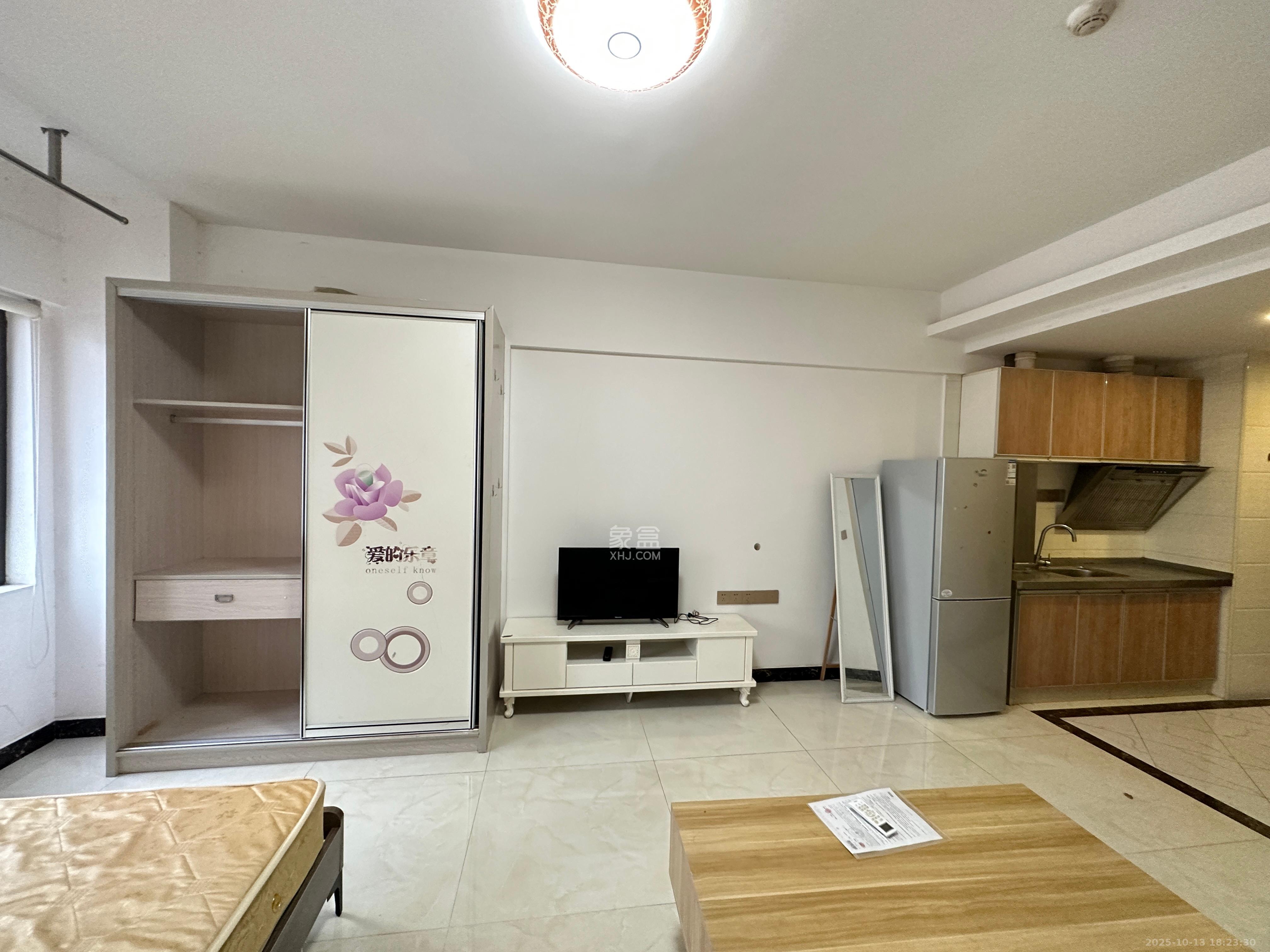 钰龙天下二期（钰龙佳园）  1室1厅1卫    1200.0元/月室内图