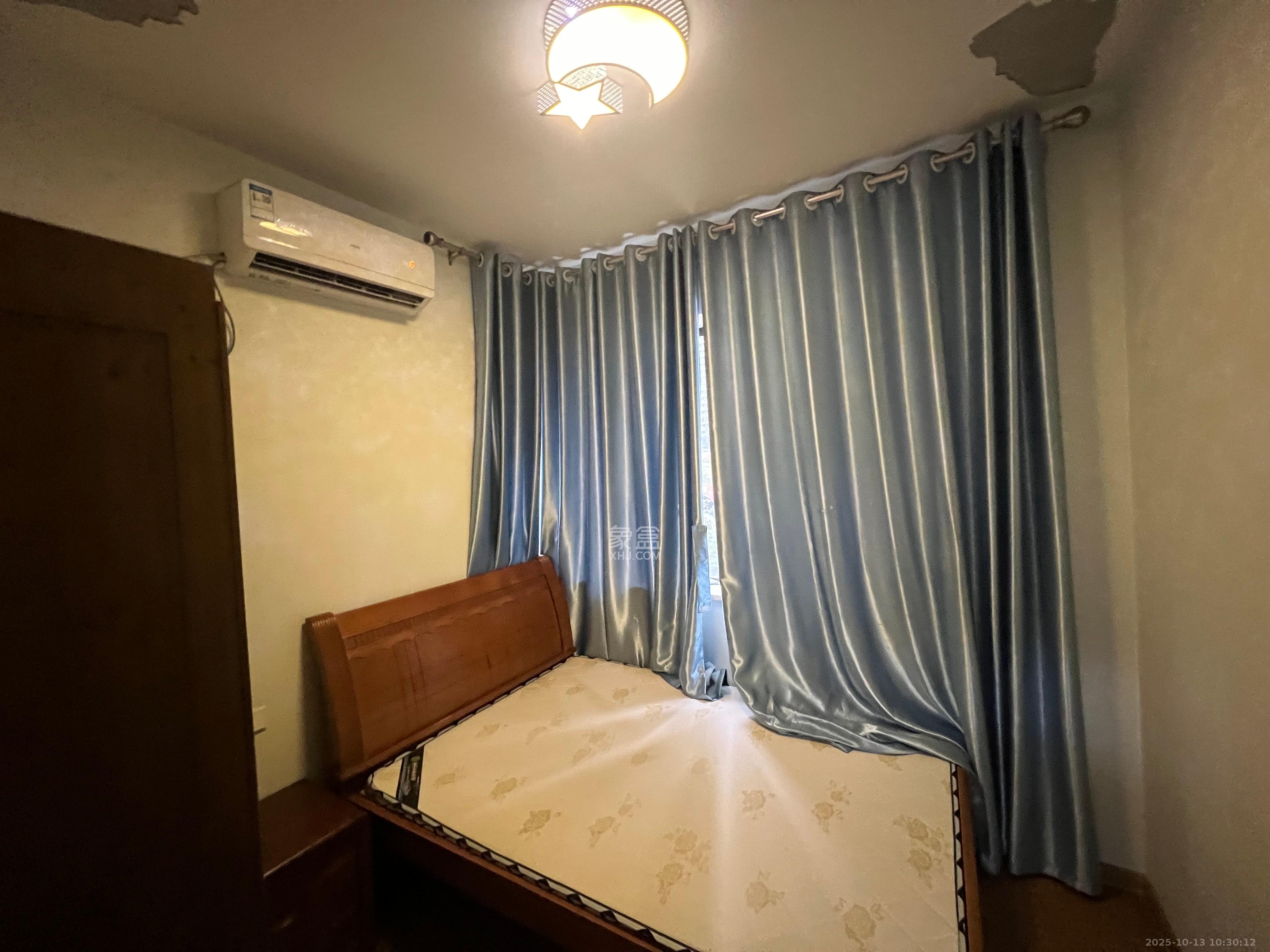 保利西海岸A区 4室2厅2卫 3500.0元/月 保利西海岸A区 4室2厅2卫 3500.0元/月室内图