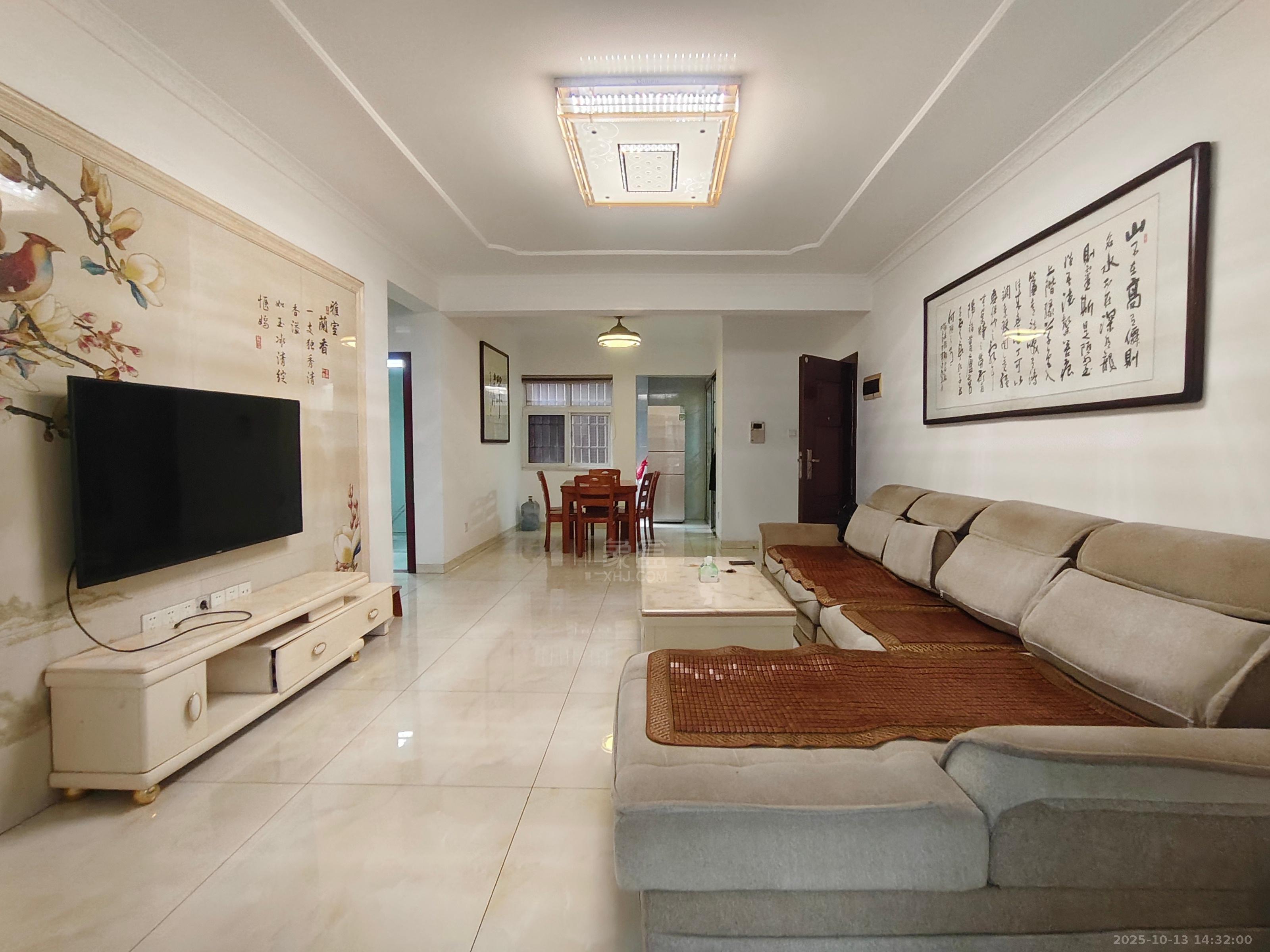 御景龙湾 4室2厅2卫 1880.0元/月 御景龙湾 4室2厅2卫 1880.0元/月户型图