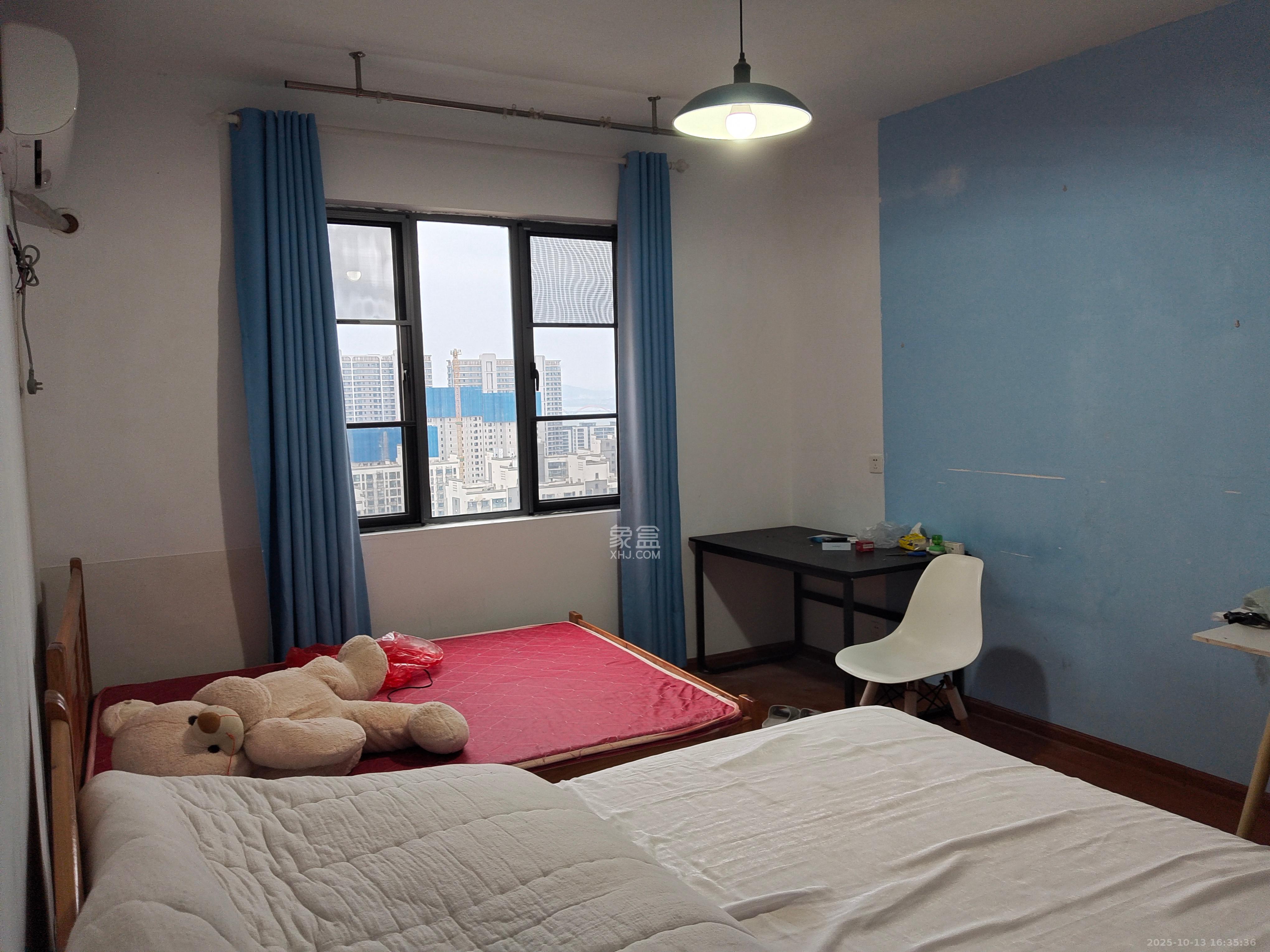 鑫远御文台二期 1室1厅1卫 2800.0元/月 鑫远御文台二期 1室1厅1卫 2800.0元/月室内图