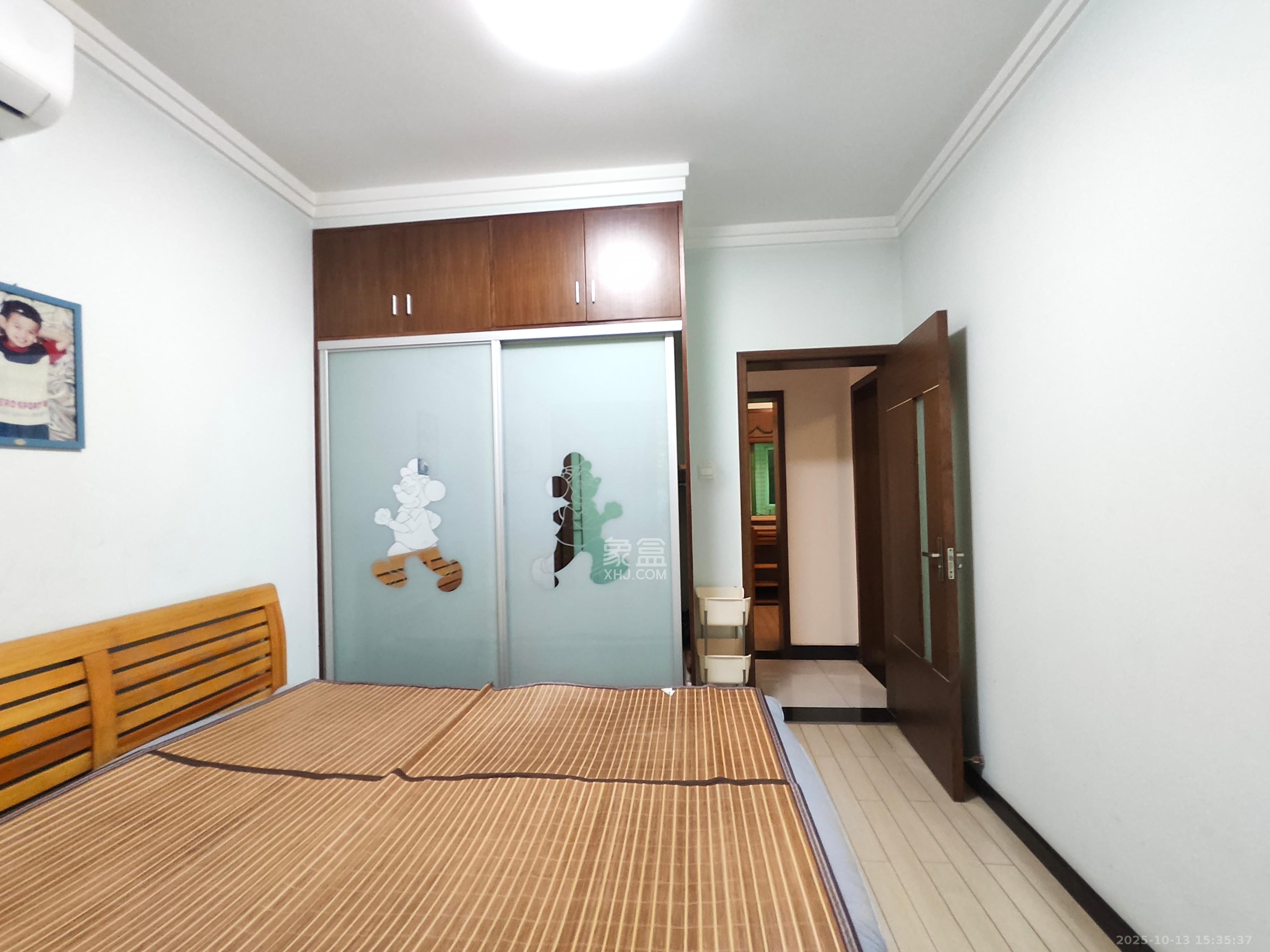 金蕾苑 3室2厅2卫 2600.0元/月 金蕾苑 3室2厅2卫 2600.0元/月室内图