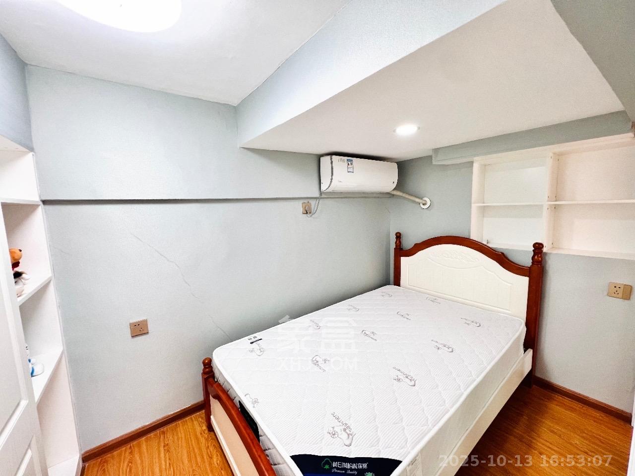 裕天国际商汇中心  1室0厅0卫    2000.0元/月室内图