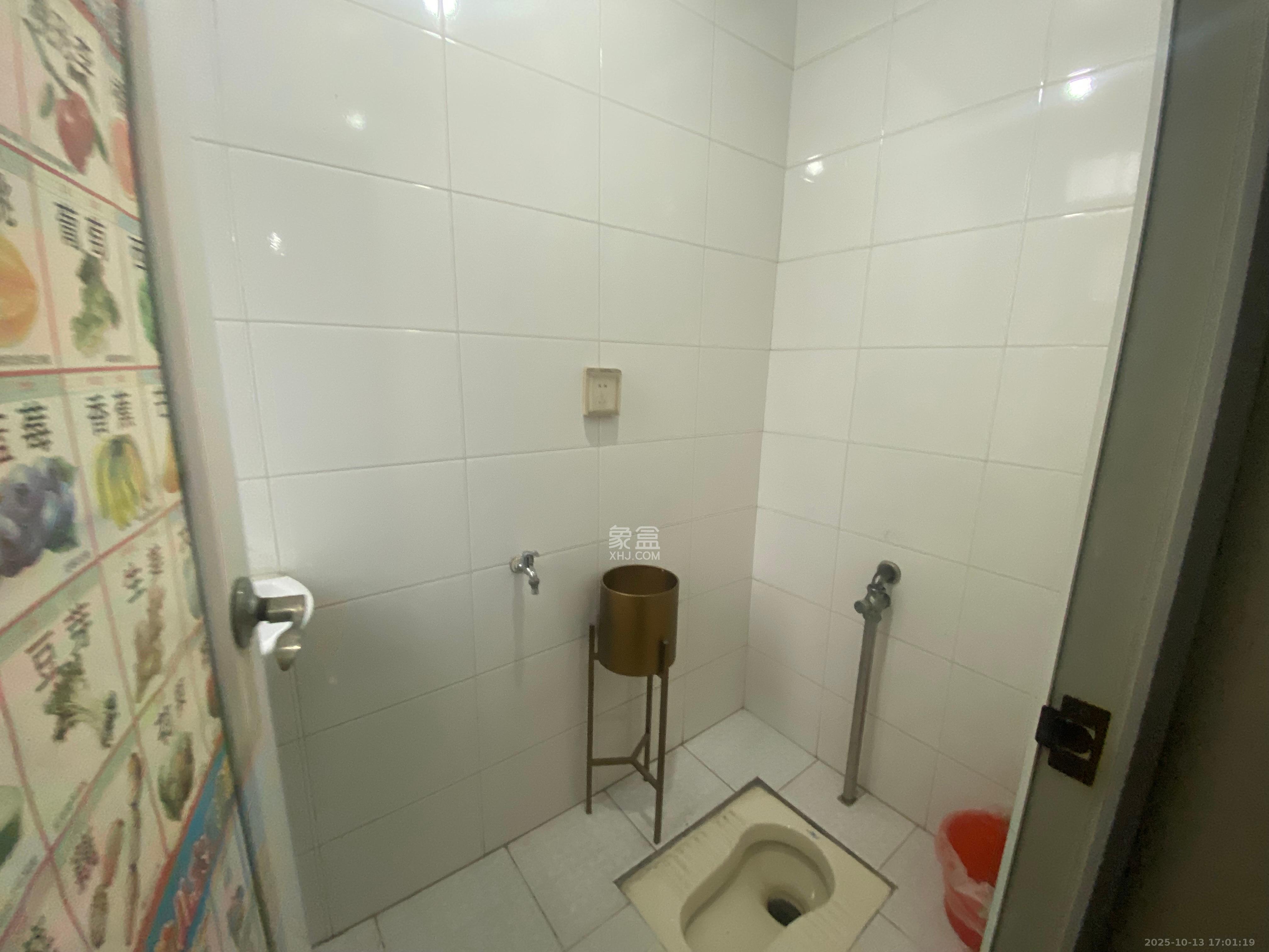 五一新村安置小区(永定社区、永兴社区、永祥社区)  3室2厅1卫    3200.0元/月 五一新村安置小区(永定社区、永兴社区、永祥社区)  3室2厅1卫    3200.0元/月室内图