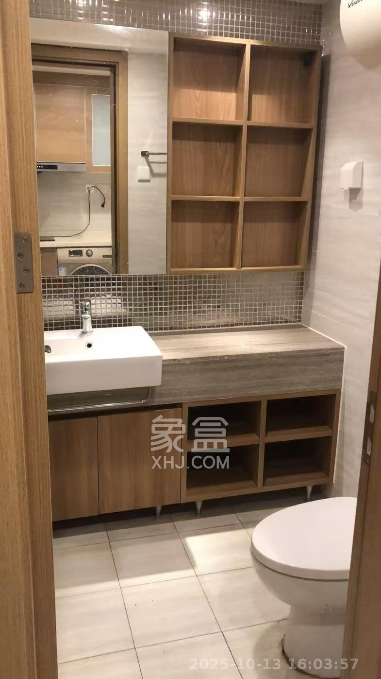 恒大翡翠华庭  1室1厅1卫    1400.0元/月 恒大翡翠华庭  1室1厅1卫    1400.0元/月