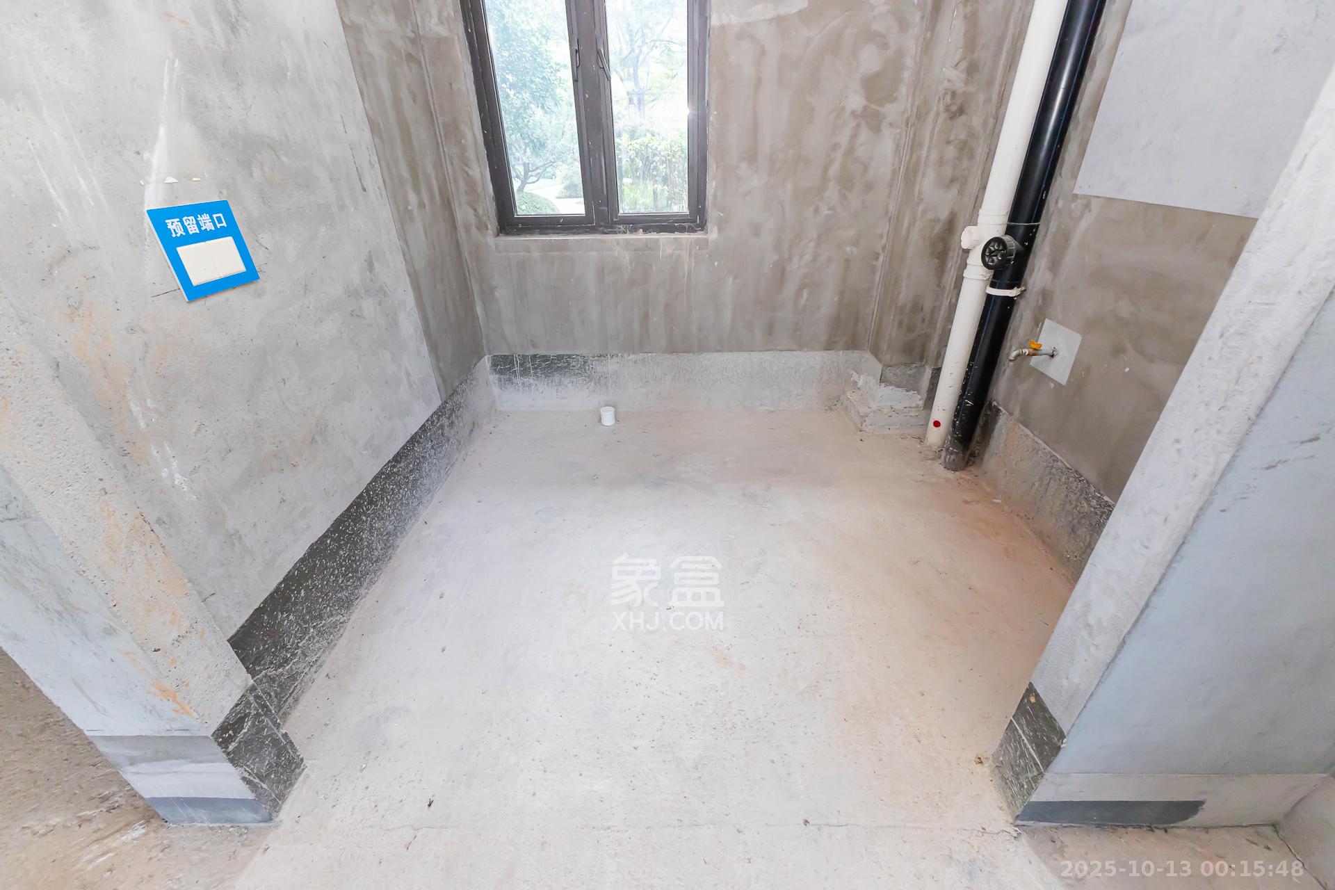 时代建发和著  4室2厅3卫    450.0万厨房