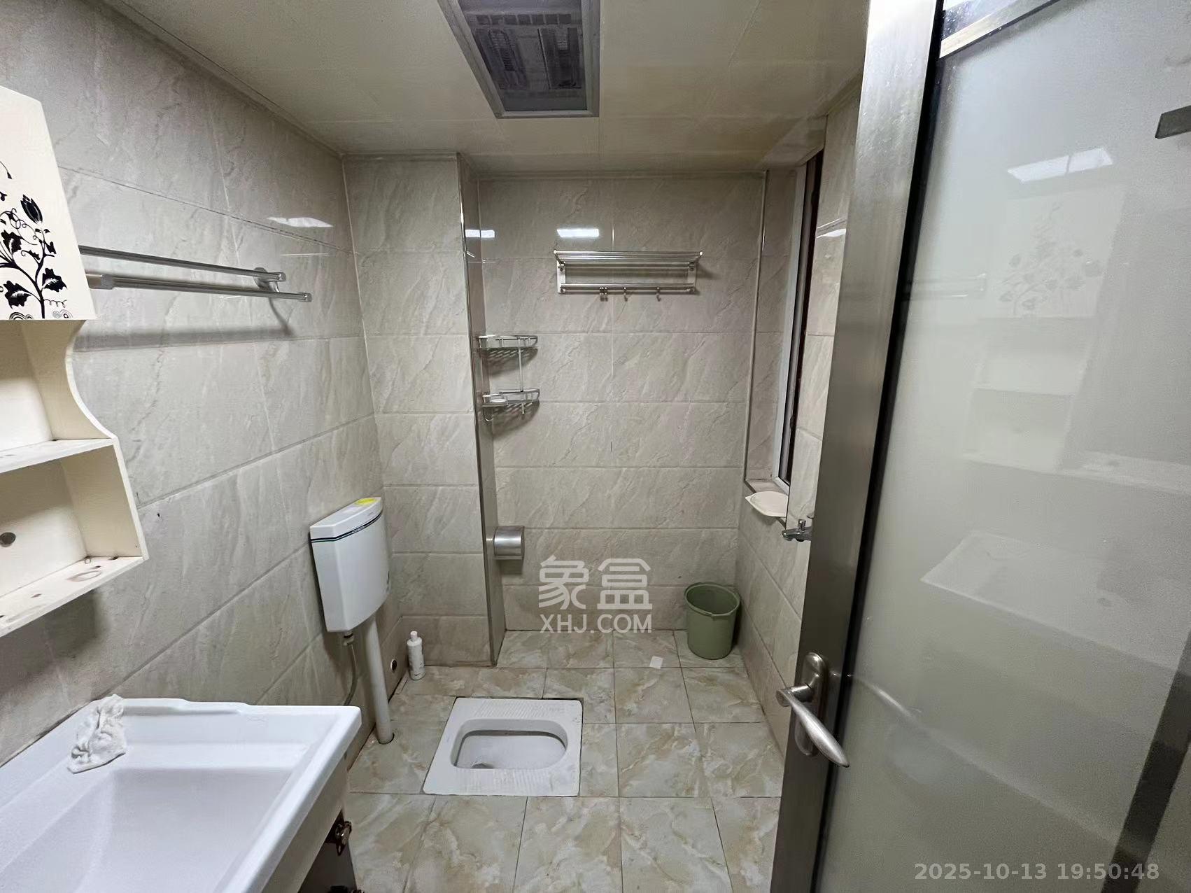 COCO蜜城  3室2厅1卫    2100.0元/月 COCO蜜城  3室2厅1卫    2100.0元/月室内图