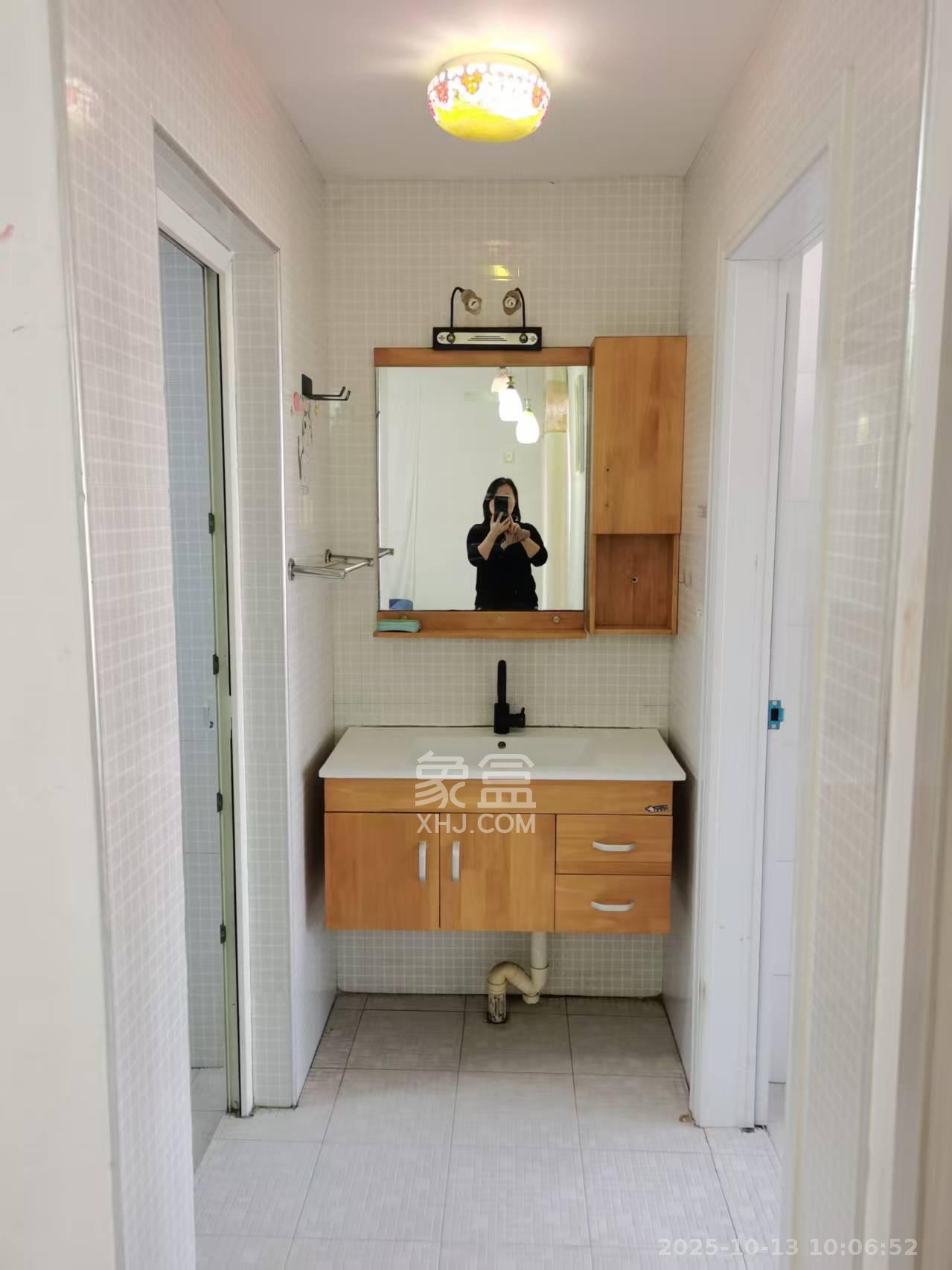 通华天都 1室1厅1卫 1800.0元/月 通华天都 1室1厅1卫 1800.0元/月室内图