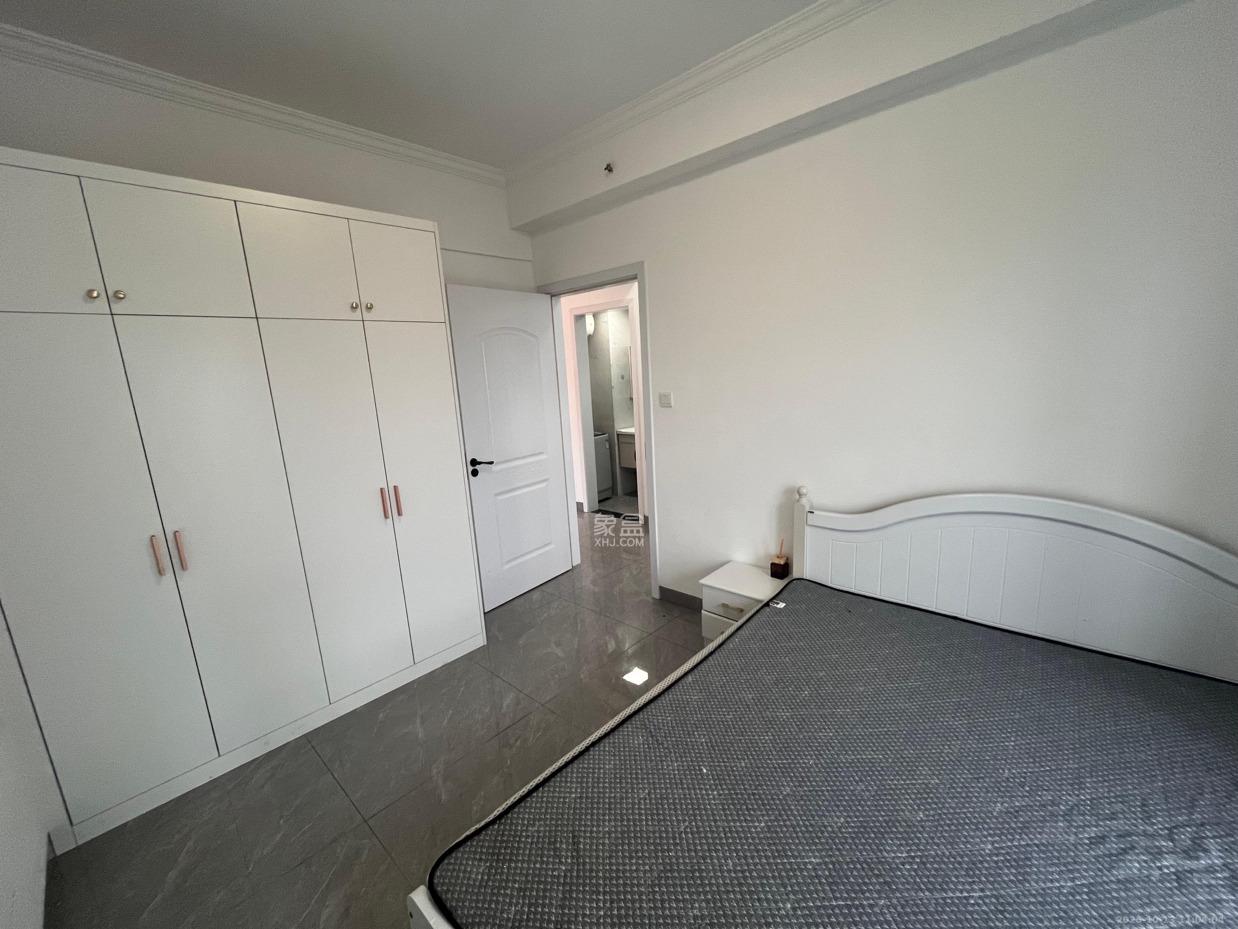 复地星光天地 2室1厅1卫 2400.0元/月 复地星光天地 2室1厅1卫 2400.0元/月室内图