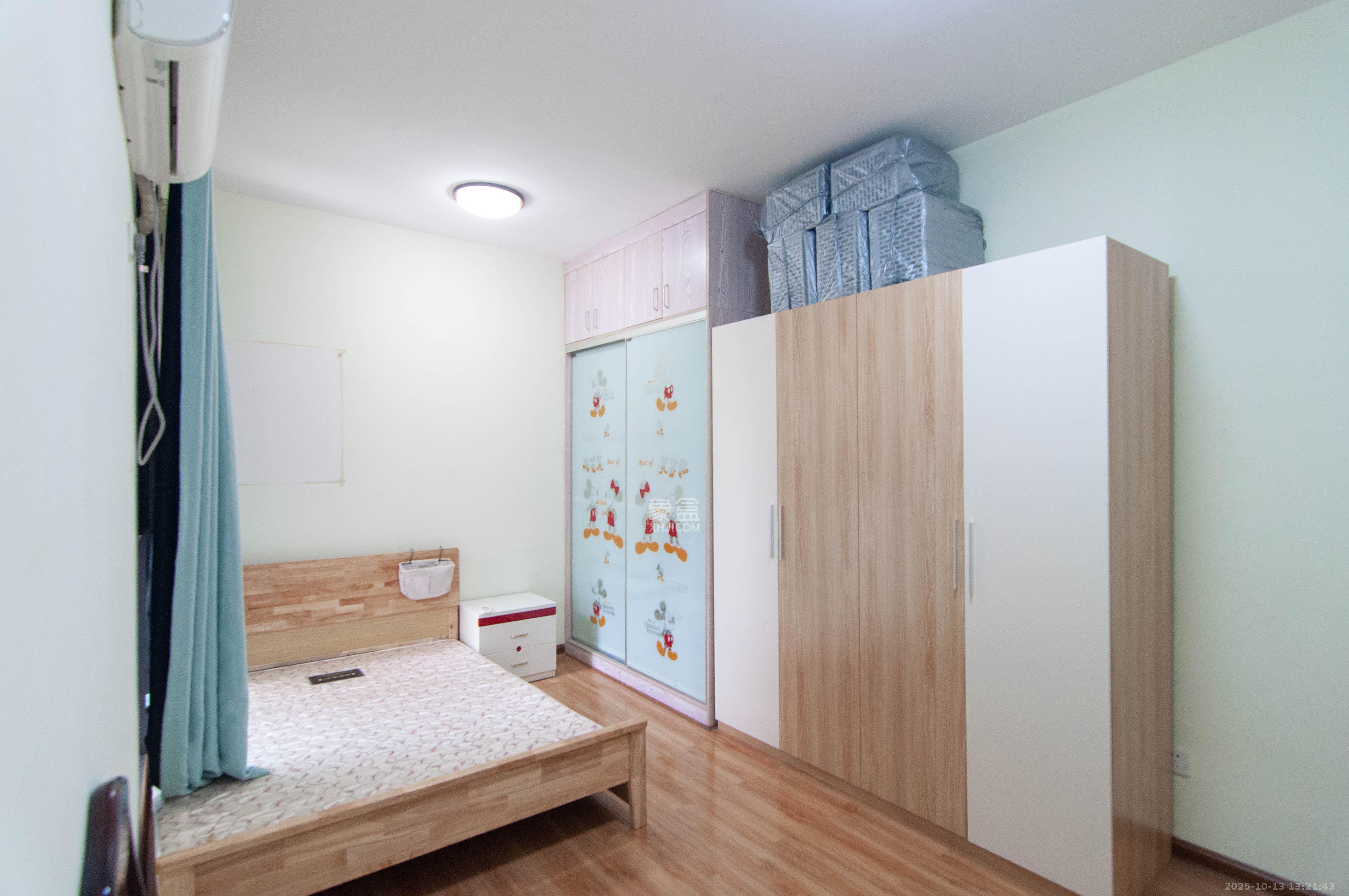 金茂梅溪湖  2室2厅1卫    128.0万其他