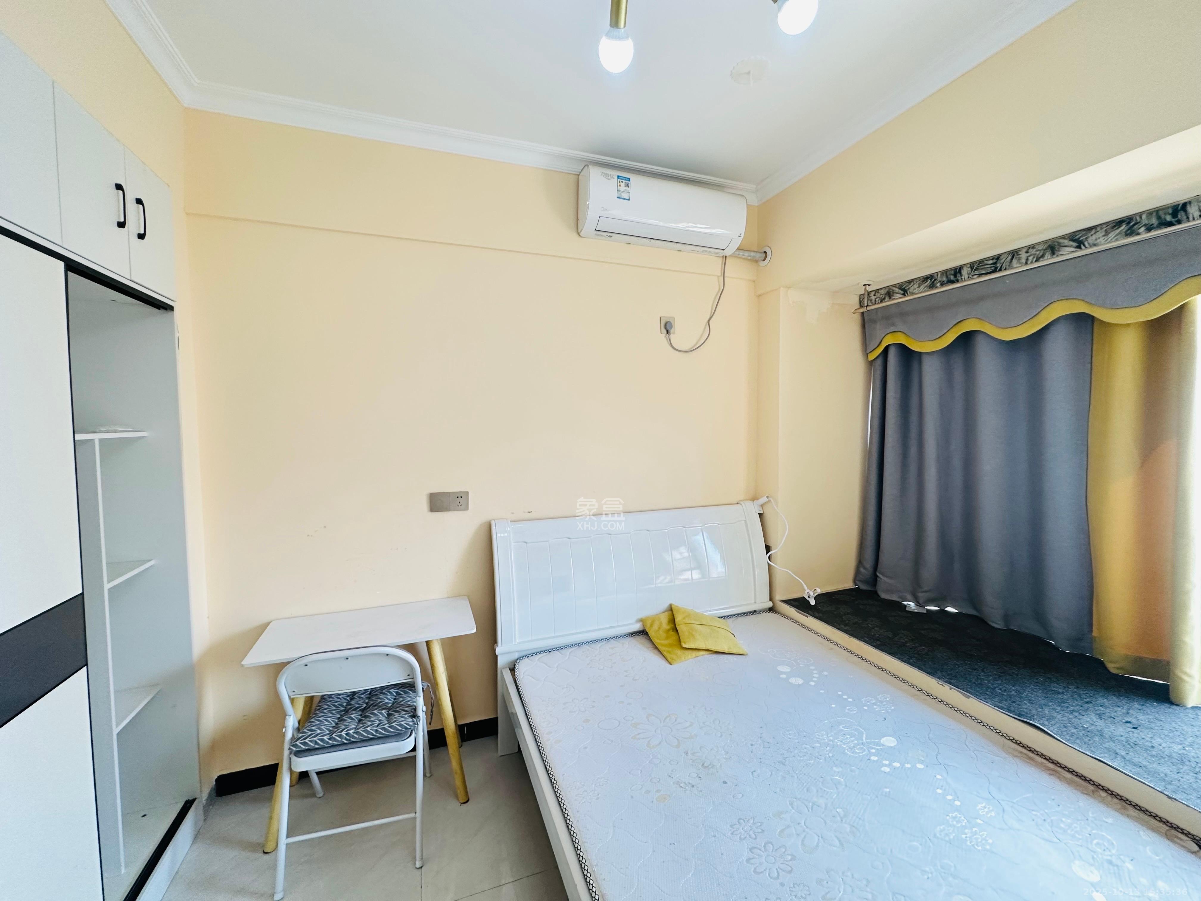 龙湖湘江星座(祺鑫星座公寓) 1室1厅1卫 1250.0元/月 龙湖湘江星座(祺鑫星座公寓) 1室1厅1卫 1250.0元/月室内图