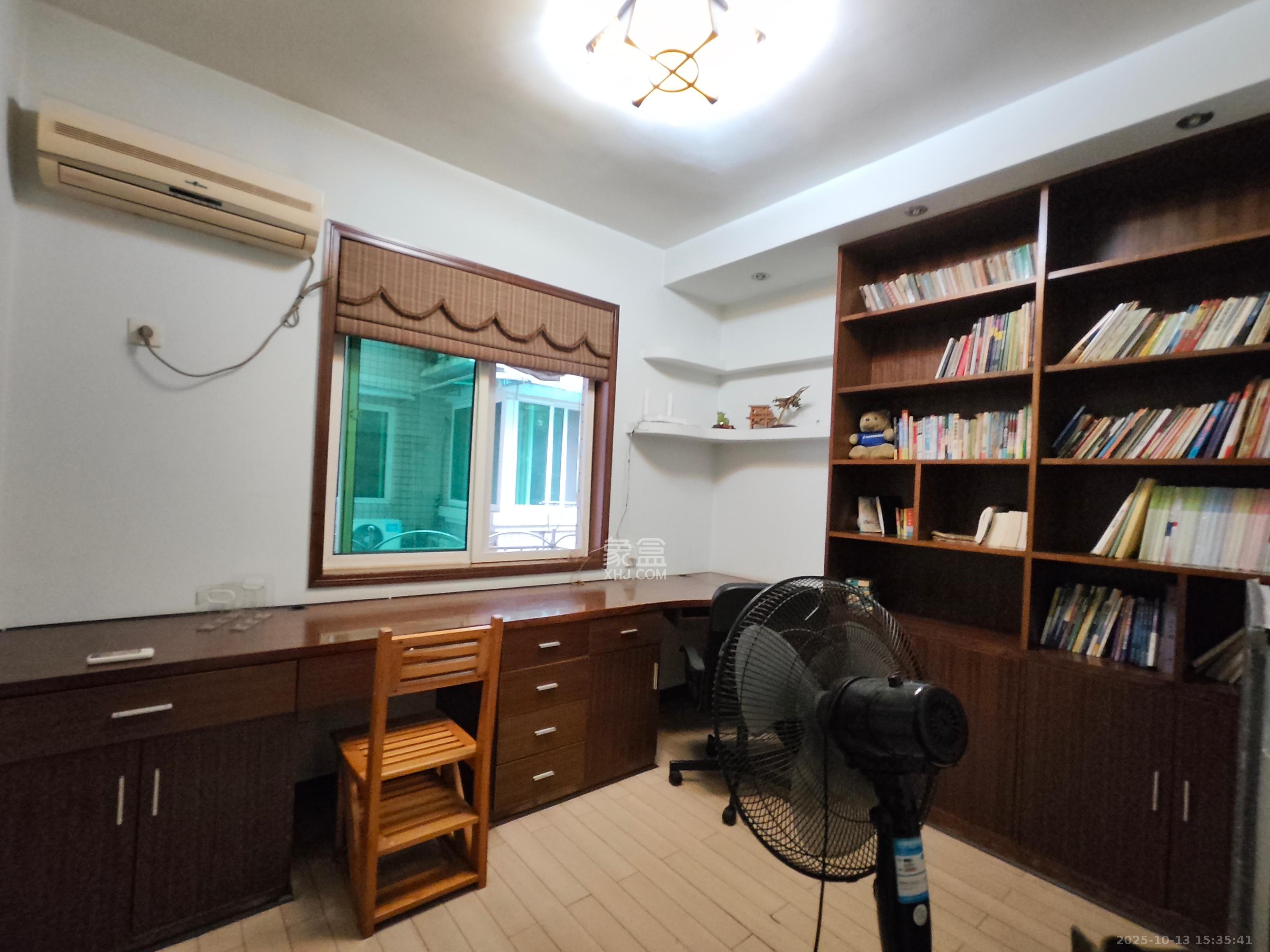 金蕾苑 3室2厅2卫 2600.0元/月 金蕾苑 3室2厅2卫 2600.0元/月室内图