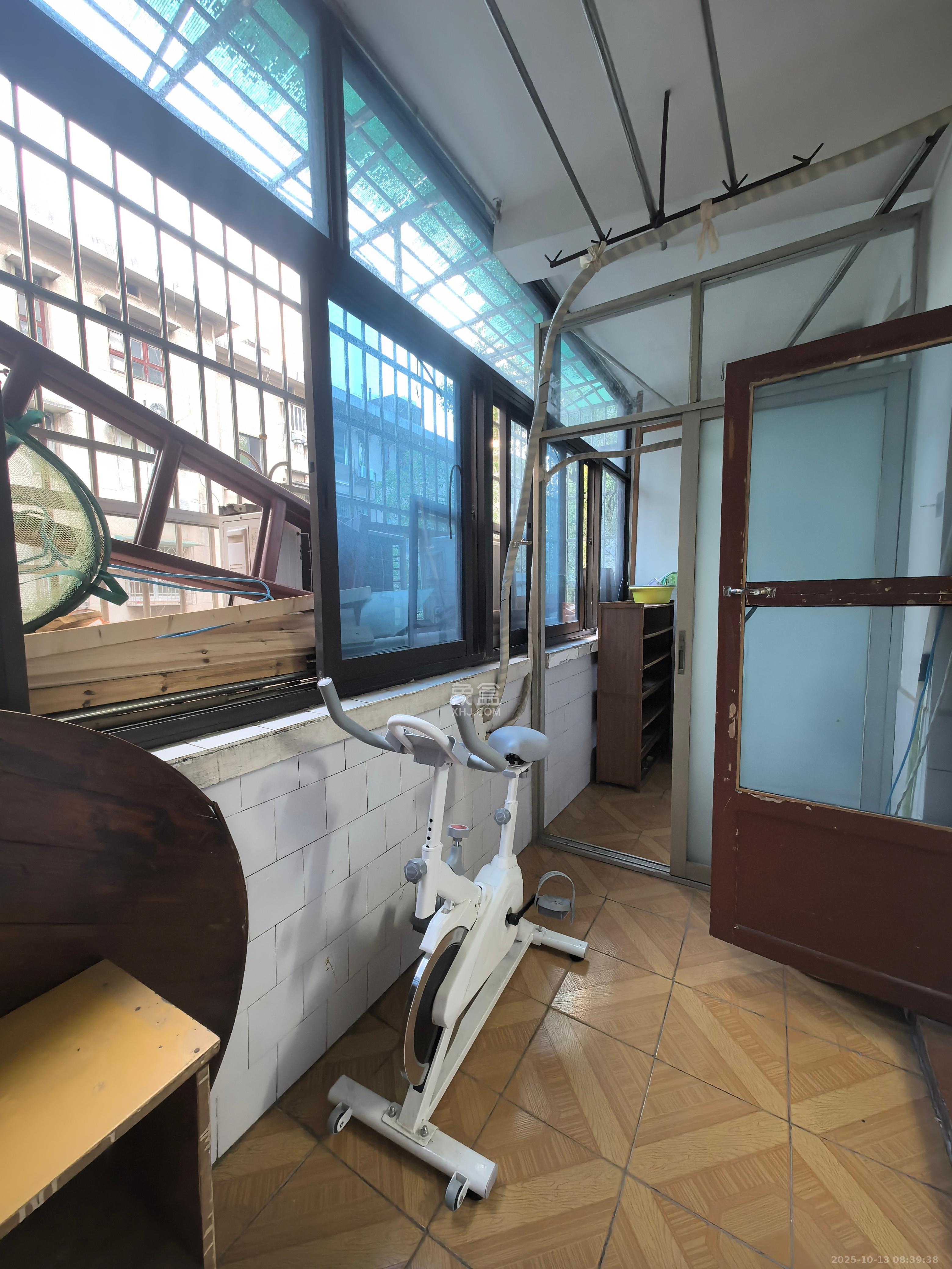 东风二村社区房  2室1厅1卫    1600.0元/月室内图