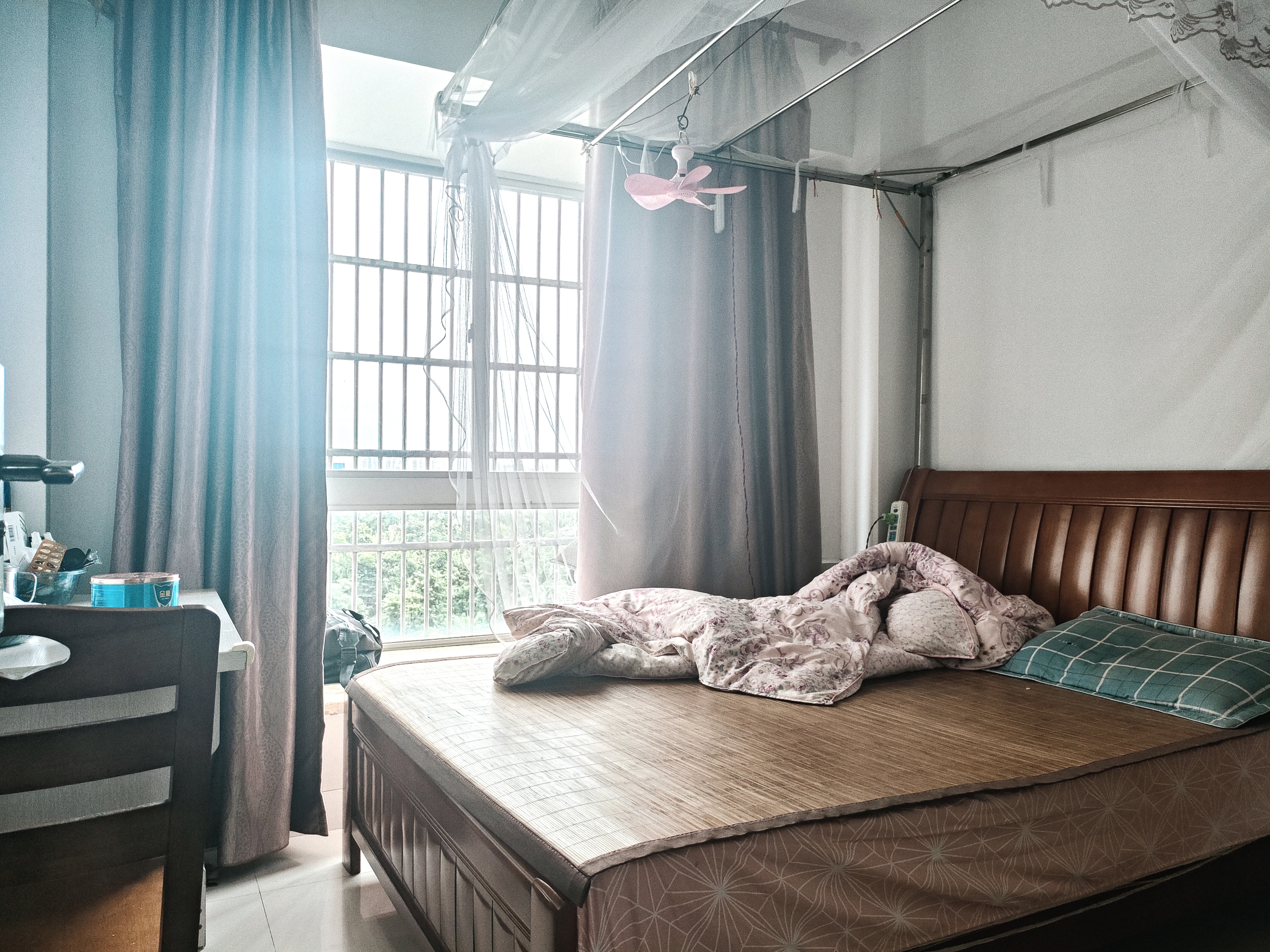 汇锦名城 2室2厅1卫 90.0万 汇锦名城 2室2厅1卫 90.0万客厅