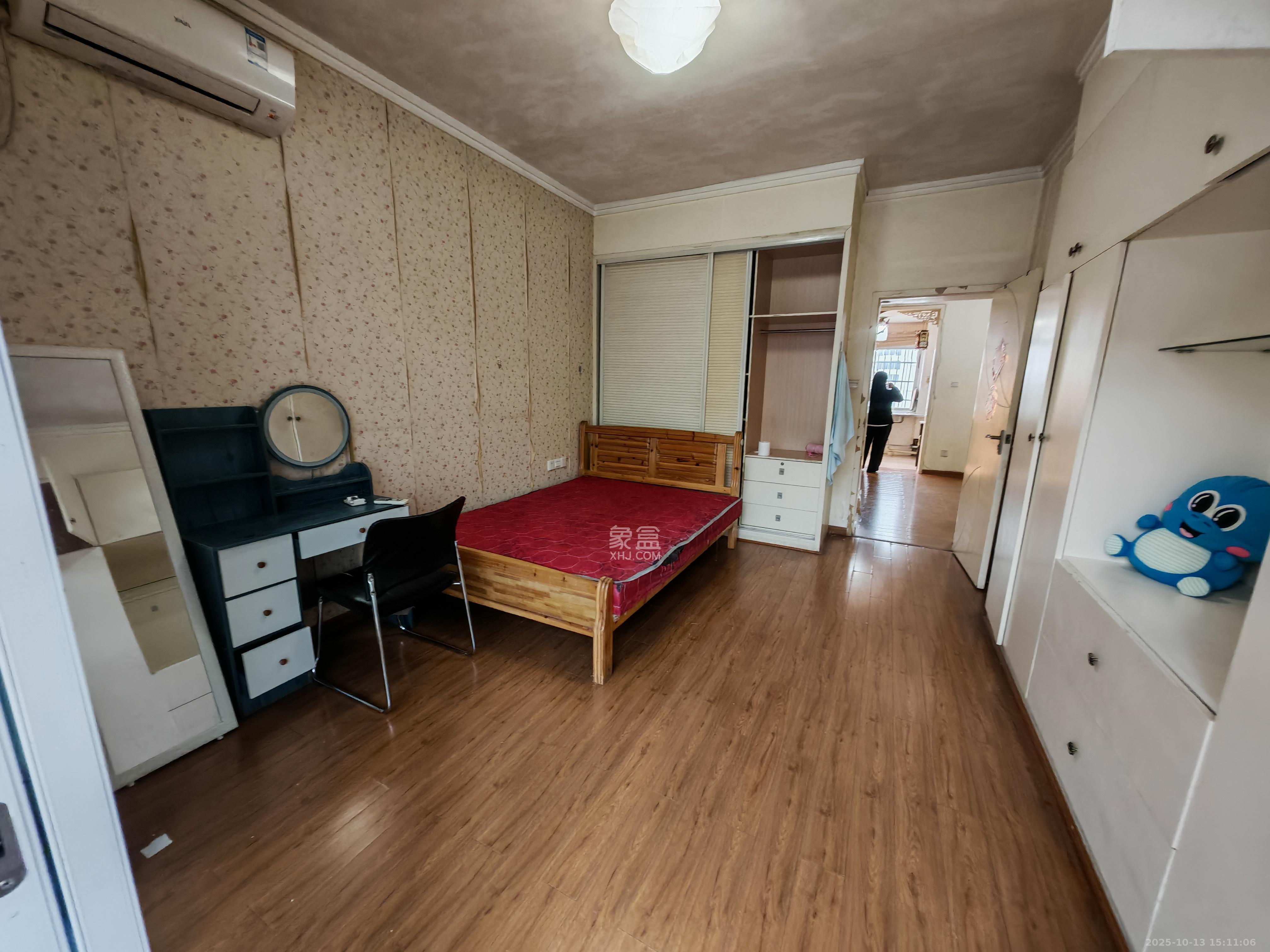 中国人民财产股份公司宿舍（人民保险公司宿舍）  2室1厅1卫    1600.0元/月室内图