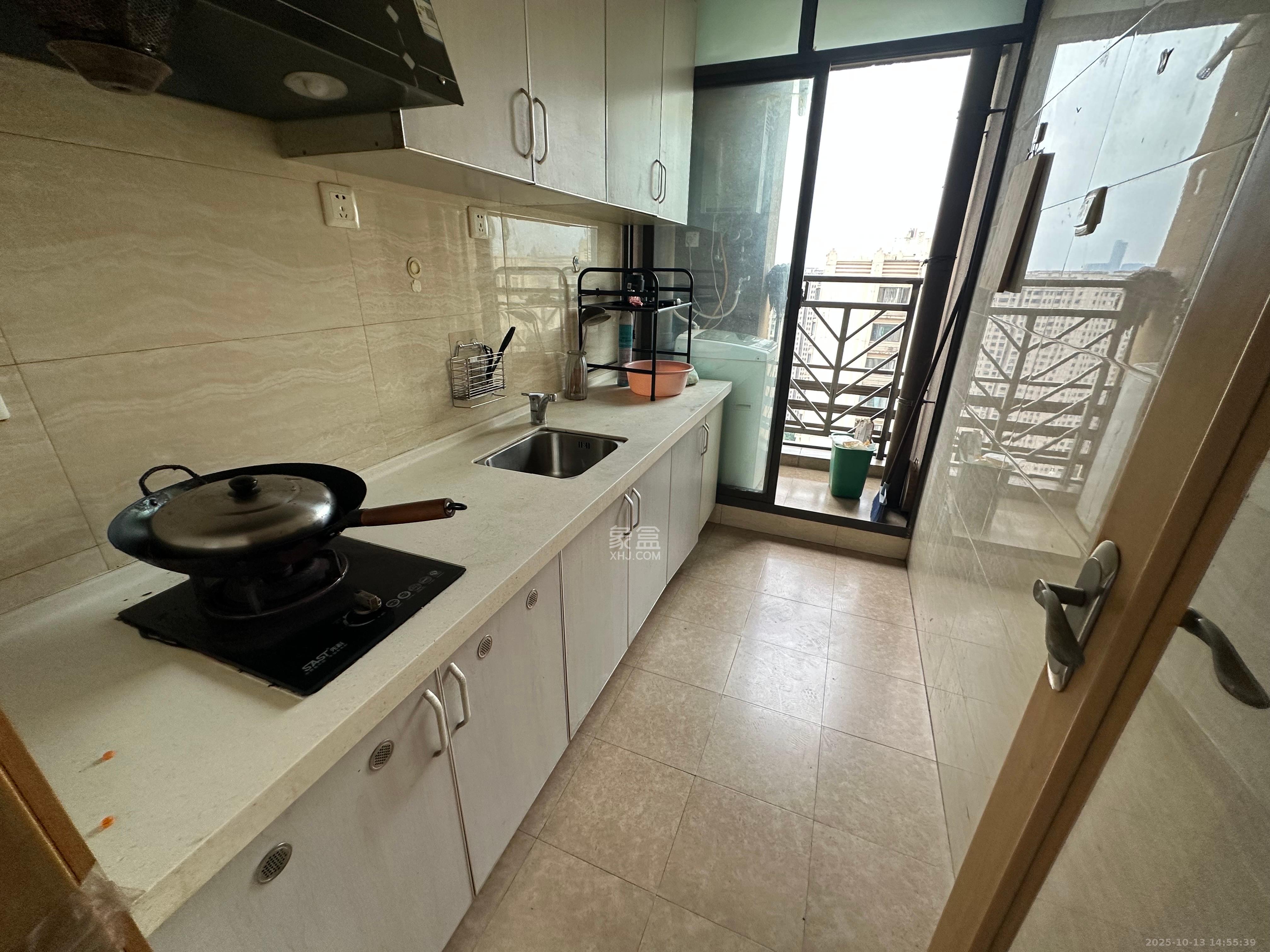 旭辉藏郡(藏郡、旭湘华府) 1室0厅1卫 1400.0元/月 旭辉藏郡(藏郡、旭湘华府) 1室0厅1卫 1400.0元/月室内图