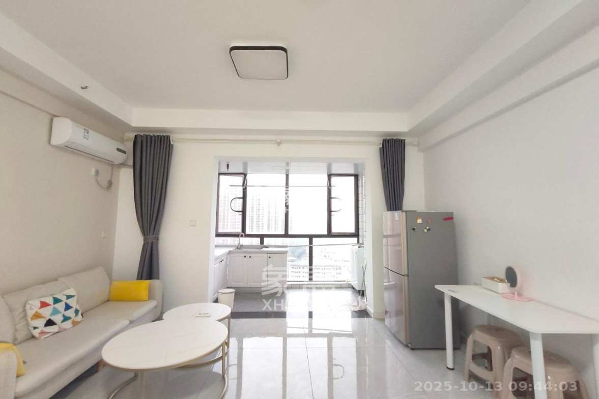 润和紫郡一期 1室1厅1卫 1200.0元/月 润和紫郡一期 1室1厅1卫 1200.0元/月室内图