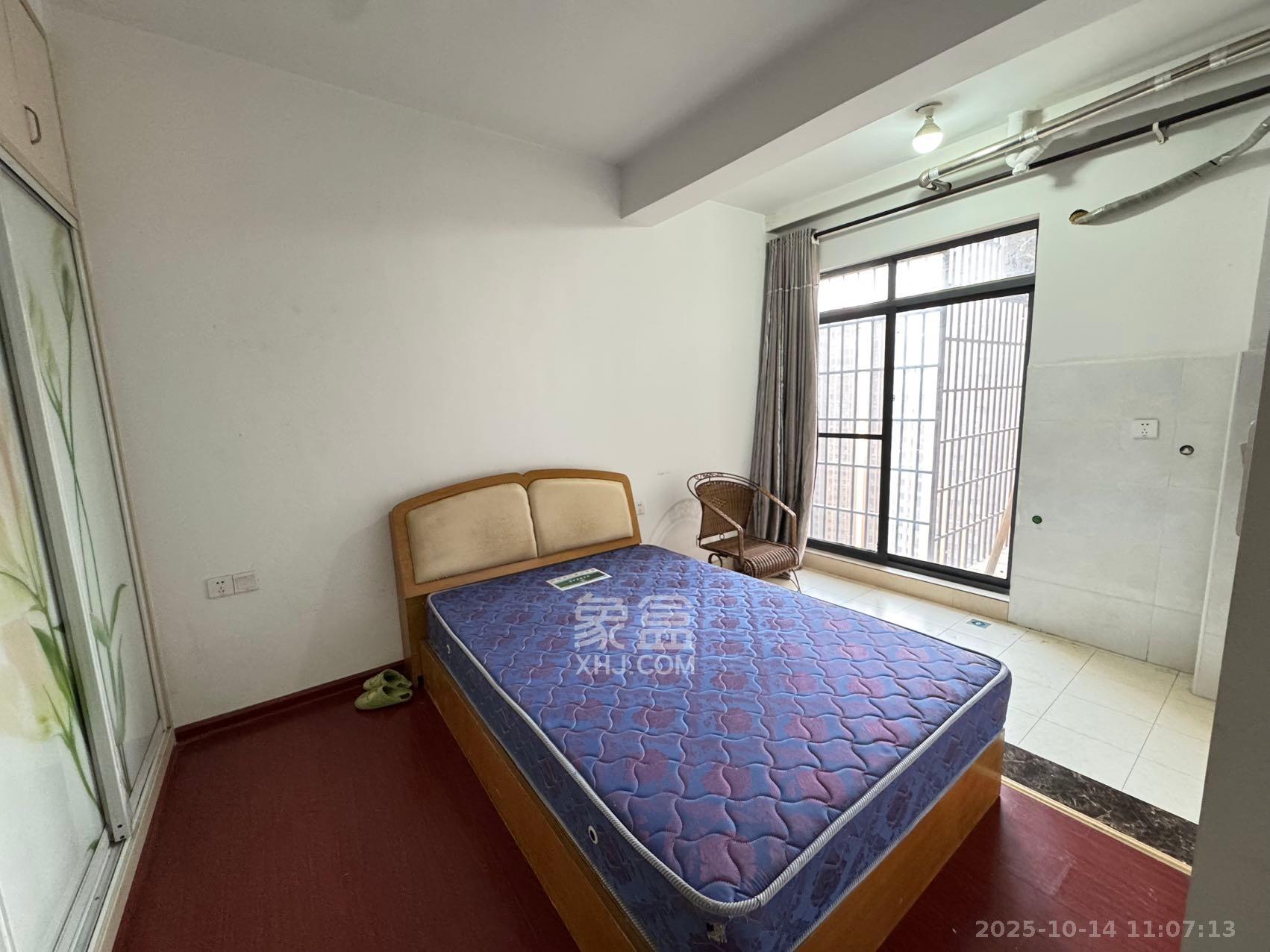 新天地步步高 3室2厅1卫 1500.0元/月 新天地步步高 3室2厅1卫 1500.0元/月室内图